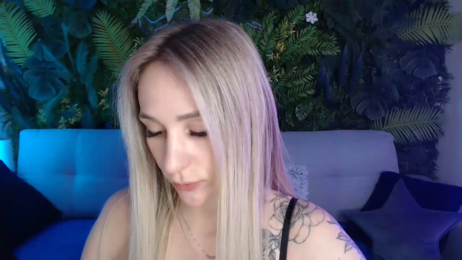 Gallery image thumbnail from Horny_Blond's myfreecams stream on, 05/10/2024, 08:21 image 1 of 20