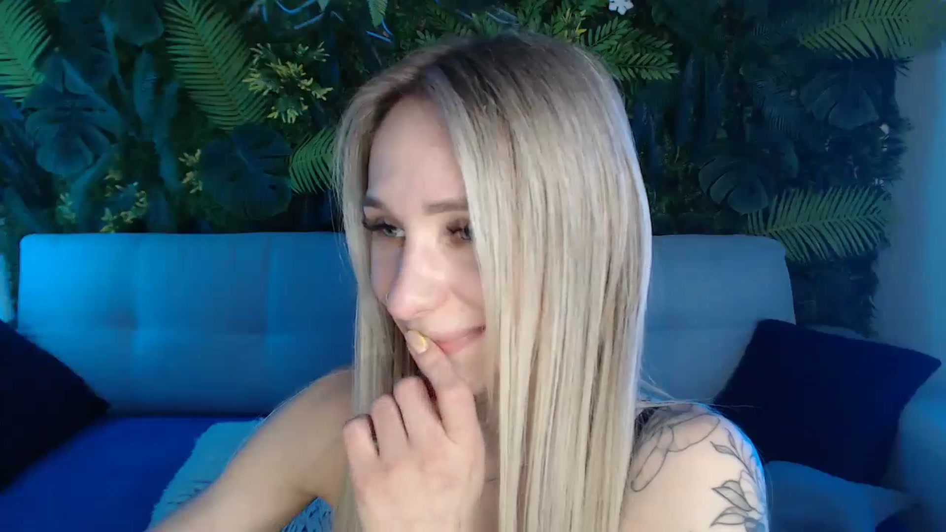 Gallery image thumbnail from Horny_Blond's myfreecams stream on, 05/10/2024, 08:59 image 18 of 20