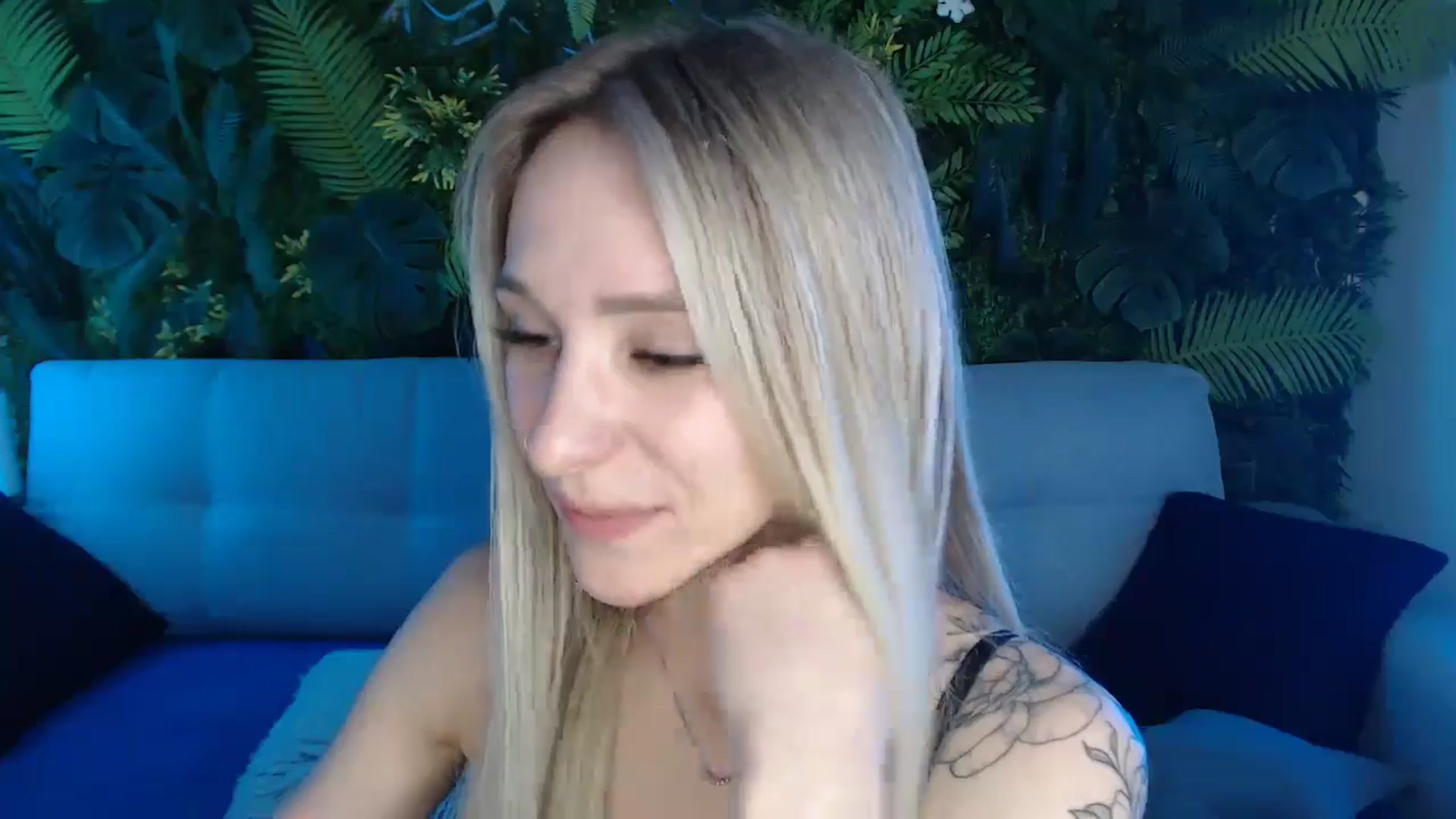 Gallery image thumbnail from Horny_Blond's myfreecams stream on, 05/10/2024, 08:59 image 11 of 20