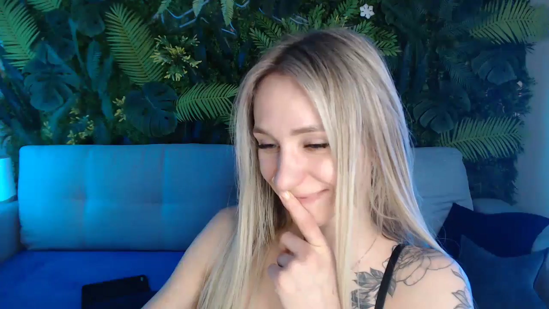 Gallery image thumbnail from Horny_Blond's myfreecams stream on, 05/10/2024, 11:11 image 5 of 20