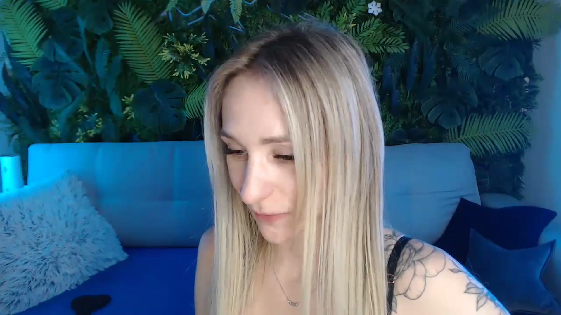 Gallery image thumbnail from Horny_Blond's myfreecams stream on, 05/11/2024, 09:06 image 12 of 20