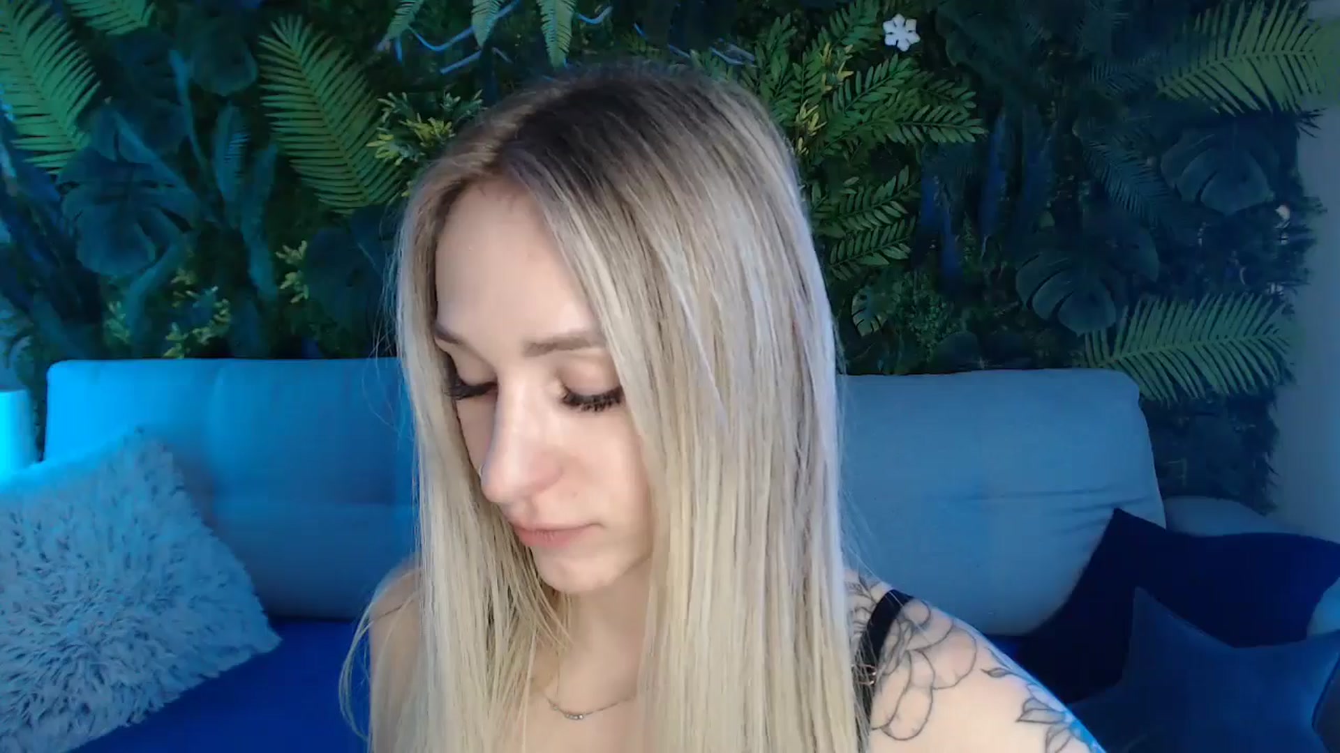 Gallery image thumbnail from Horny_Blond's myfreecams stream on, 05/11/2024, 09:06 image 3 of 20