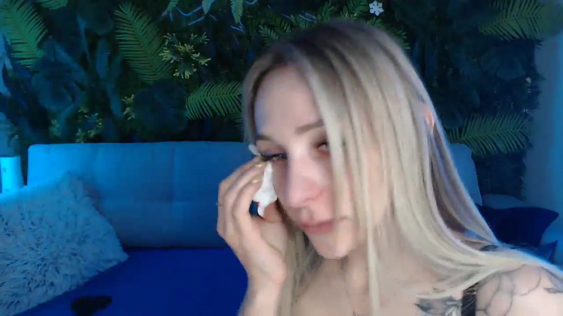 Gallery image thumbnail from Horny_Blond's myfreecams stream on, 05/11/2024, 09:06 image 11 of 20