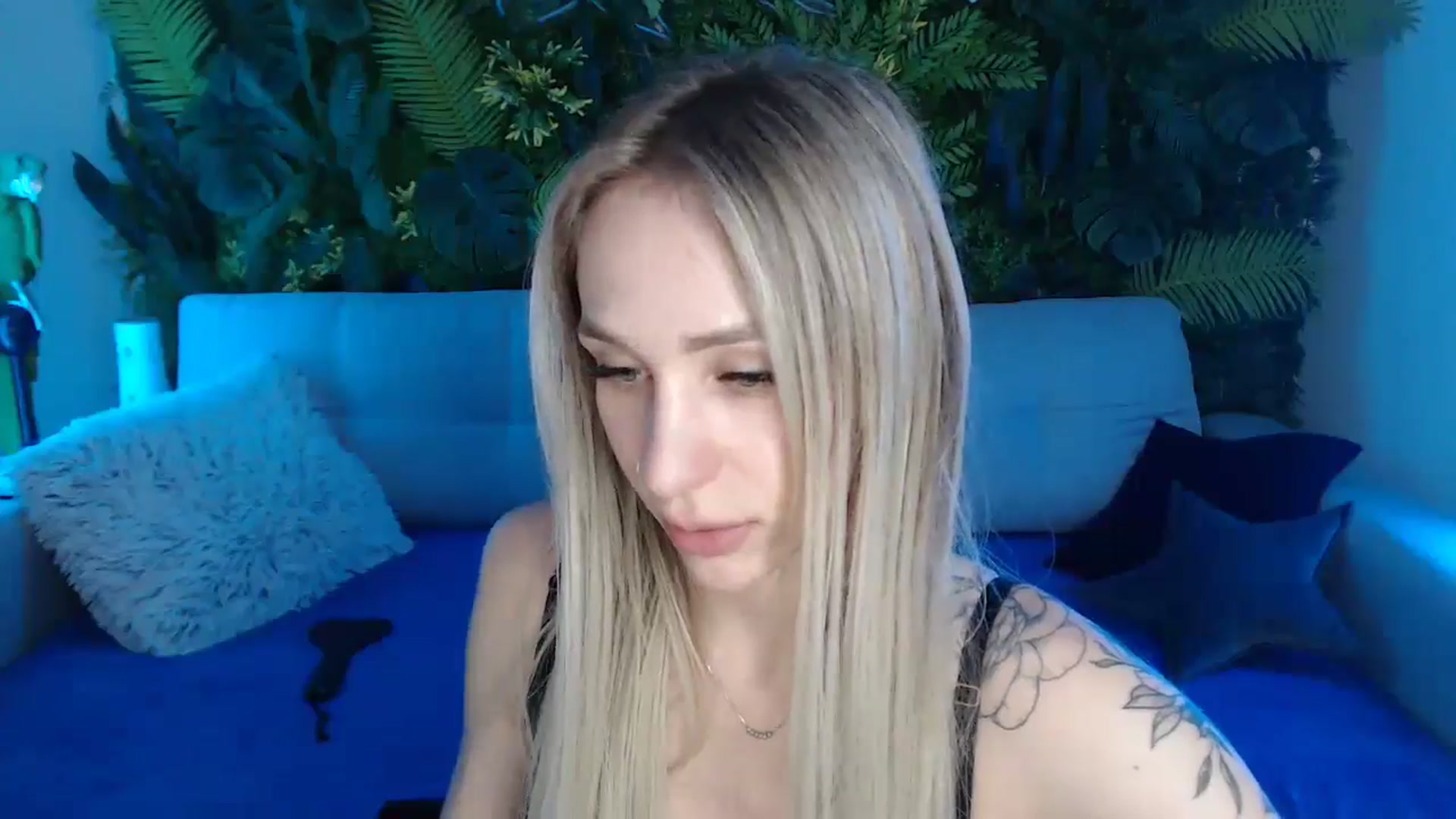 Gallery image thumbnail from Horny_Blond's myfreecams stream on, 05/11/2024, 09:06 image 16 of 20