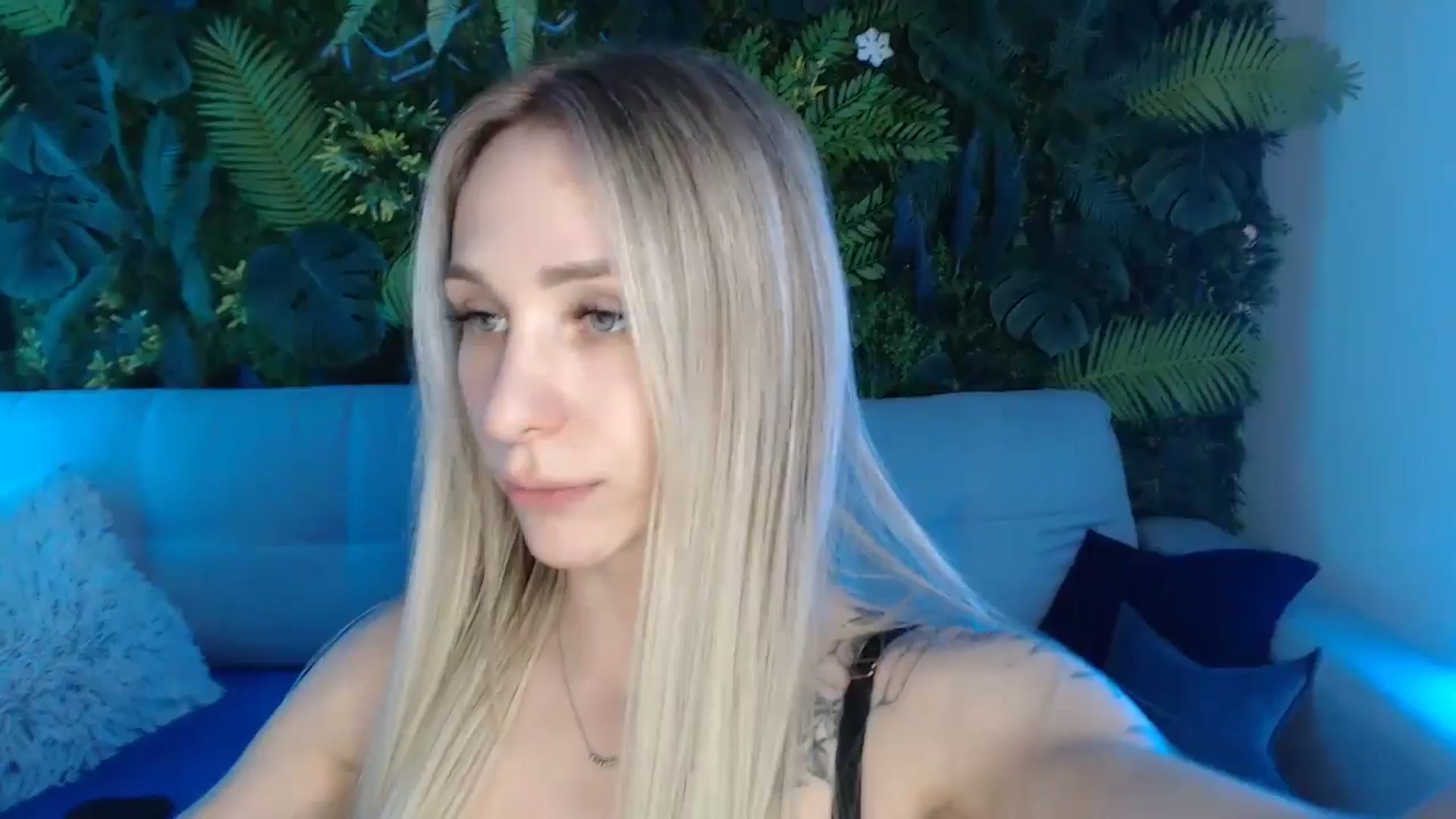 Gallery image thumbnail from Horny_Blond's myfreecams stream on, 05/11/2024, 10:11 image 1 of 20