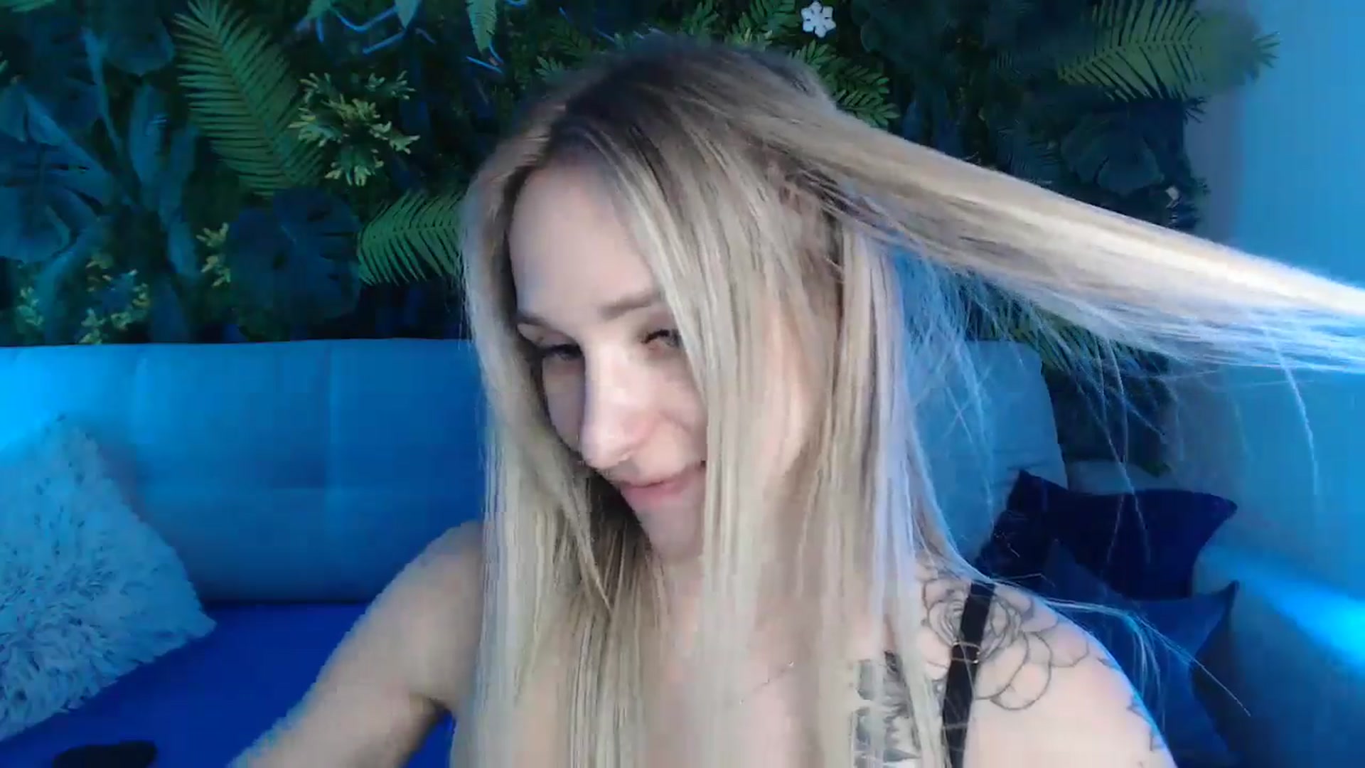 Gallery image thumbnail from Horny_Blond's myfreecams stream on, 05/11/2024, 10:11 image 17 of 20