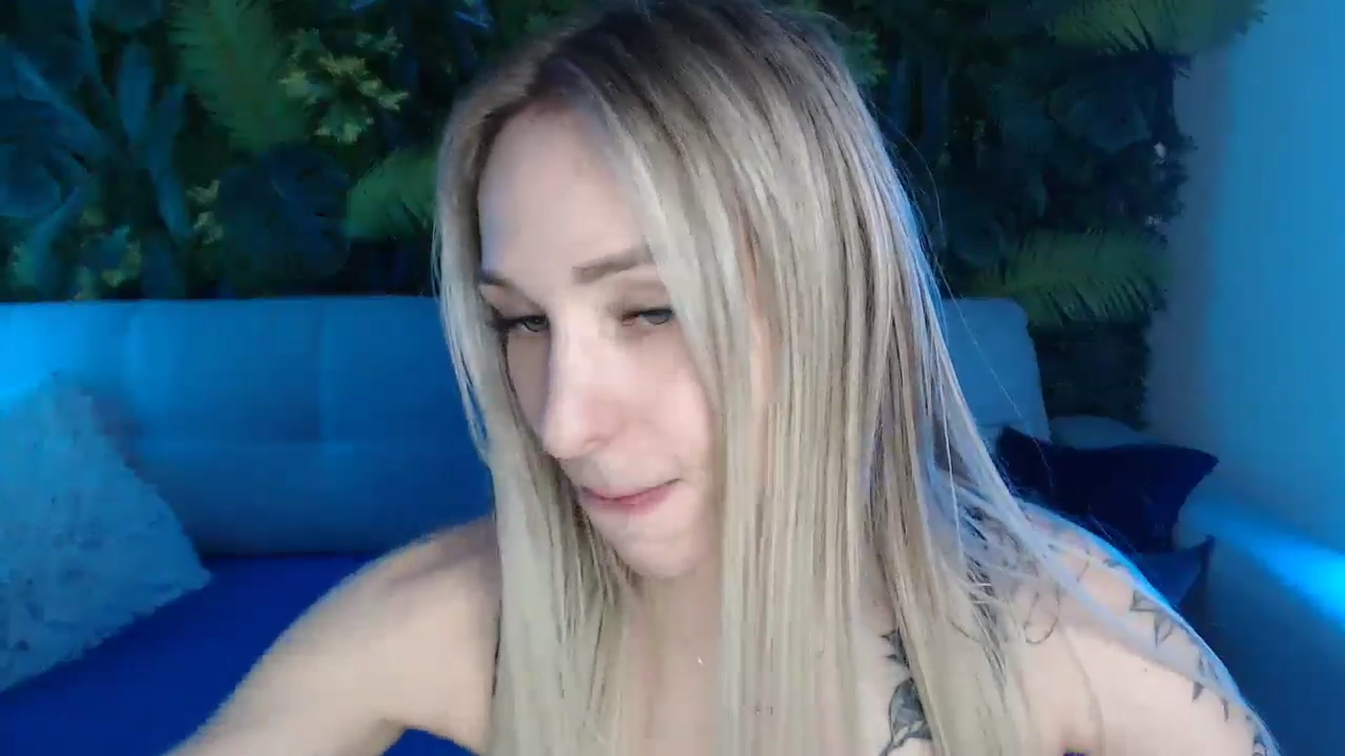 Gallery image thumbnail from Horny_Blond's myfreecams stream on, 05/11/2024, 12:41 image 15 of 20