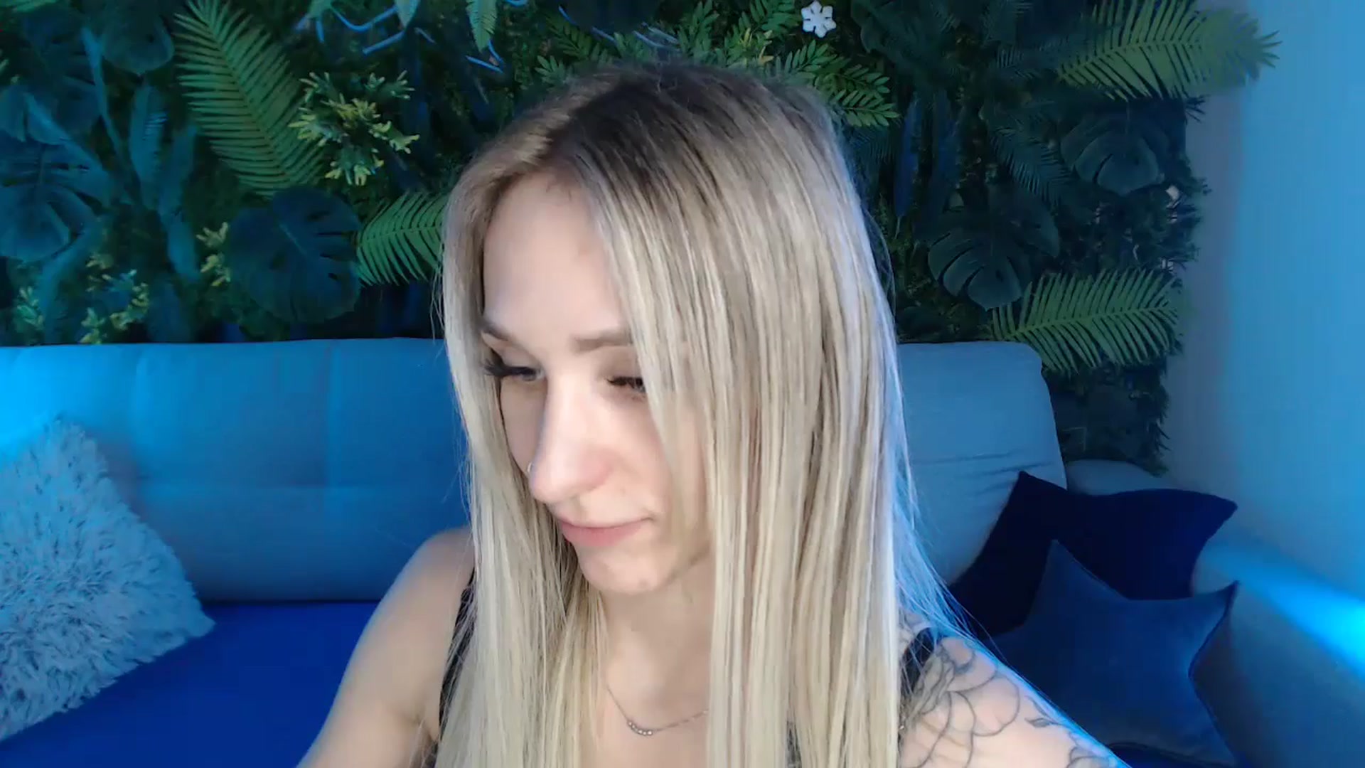 Gallery image thumbnail from Horny_Blond's myfreecams stream on, 05/11/2024, 12:41 image 10 of 20