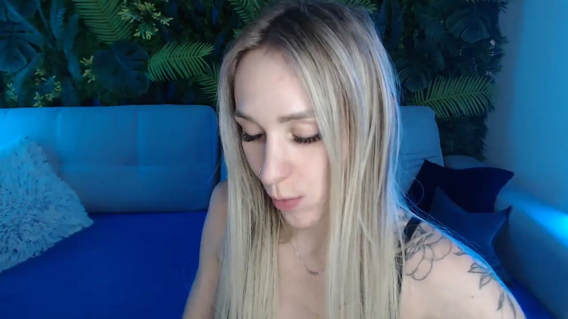 Gallery image thumbnail from Horny_Blond's myfreecams stream on, 05/11/2024, 12:41 image 14 of 20