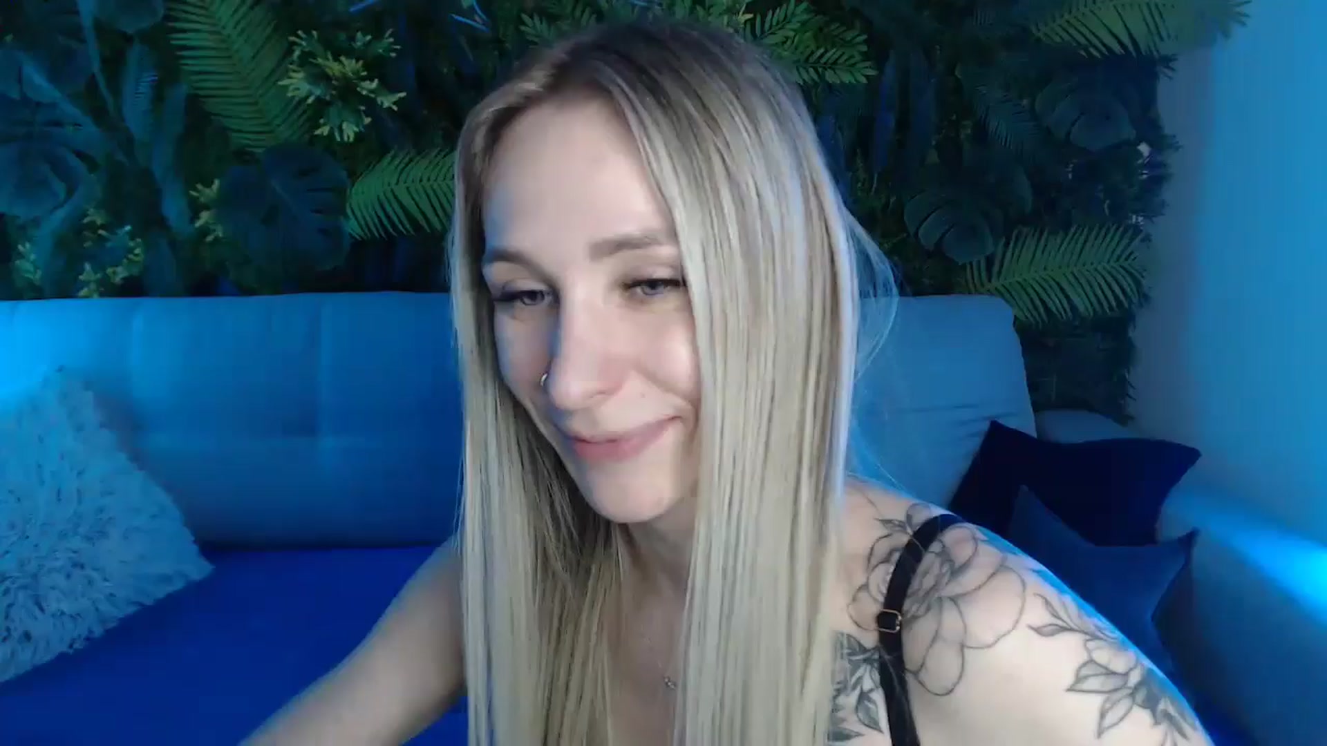 Gallery image thumbnail from Horny_Blond's myfreecams stream on, 05/11/2024, 12:41 image 17 of 20