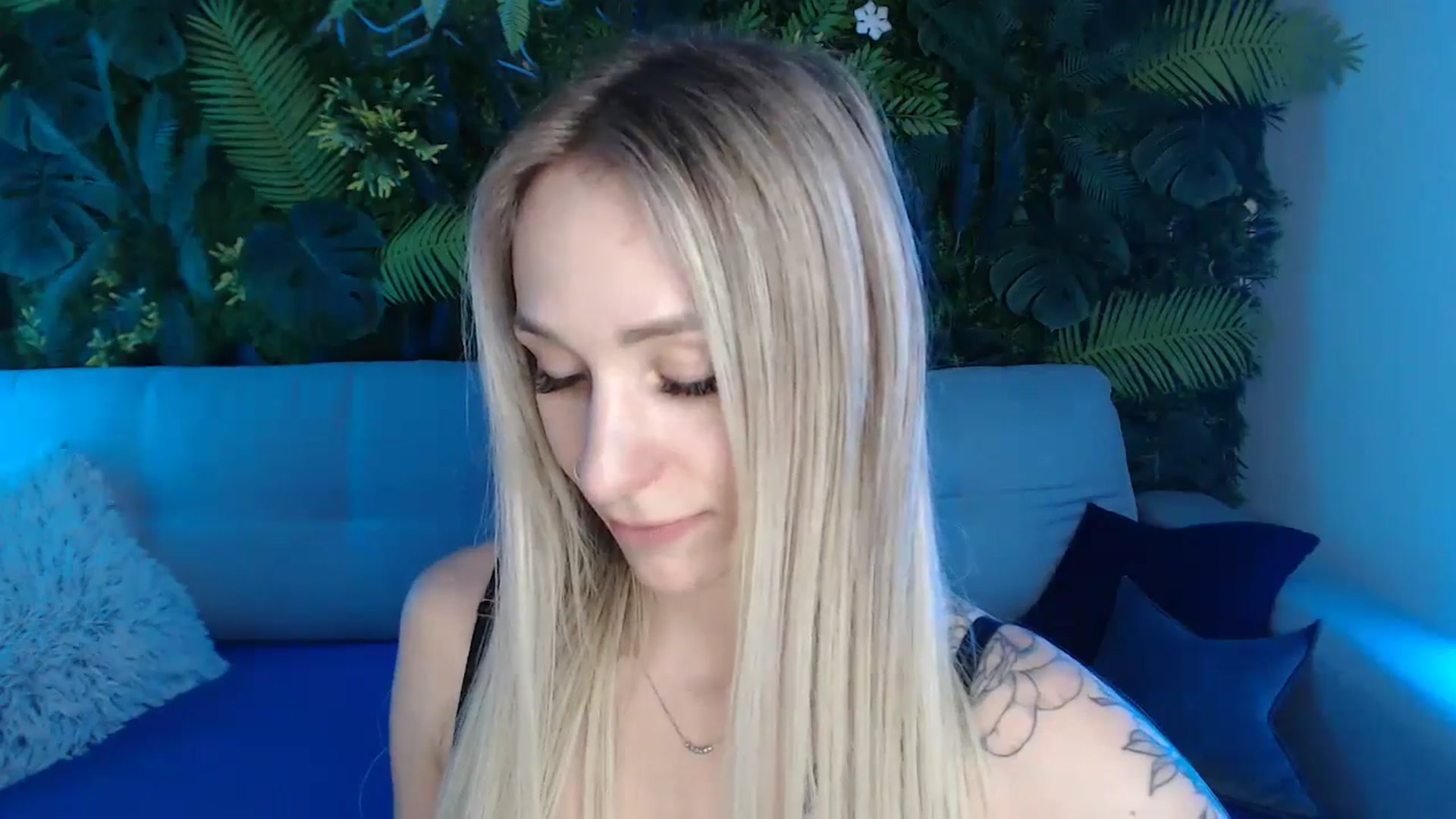 Gallery image thumbnail from Horny_Blond's myfreecams stream on, 05/11/2024, 12:41 image 3 of 20