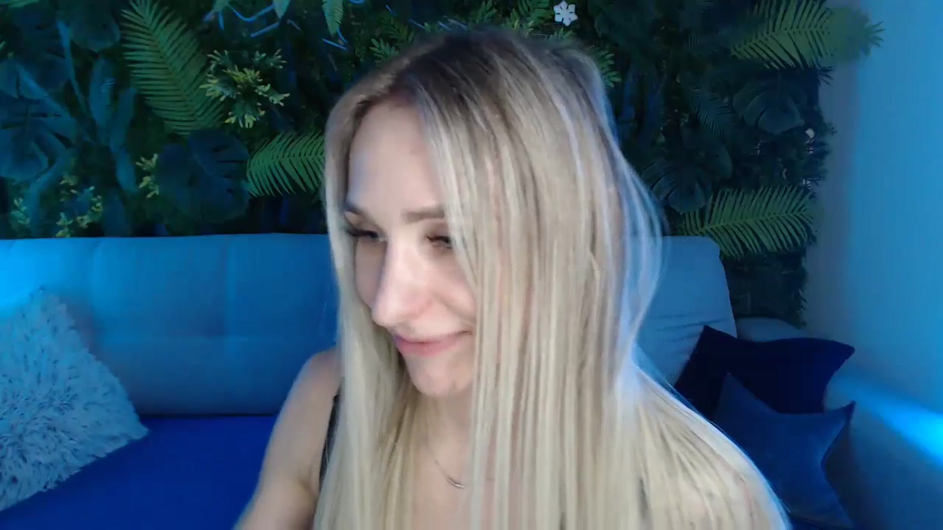 Gallery image thumbnail from Horny_Blond's myfreecams stream on, 05/11/2024, 12:41 image 7 of 20