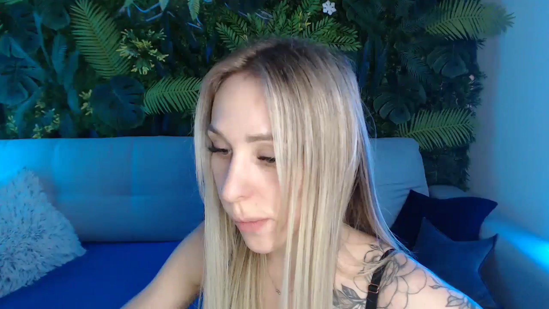 Gallery image thumbnail from Horny_Blond's myfreecams stream on, 05/11/2024, 12:41 image 11 of 20