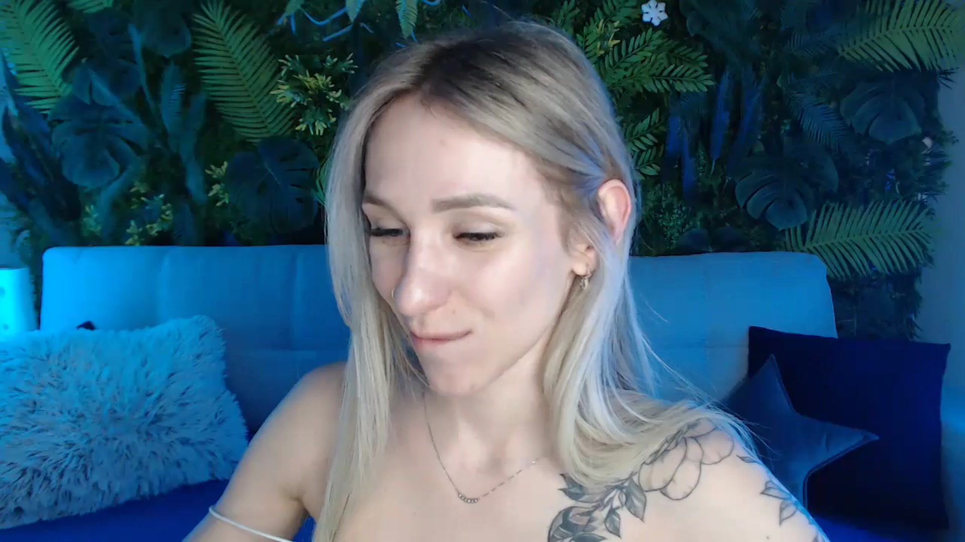 Gallery image thumbnail from Horny_Blond's myfreecams stream on, 05/12/2024, 11:07 image 6 of 20