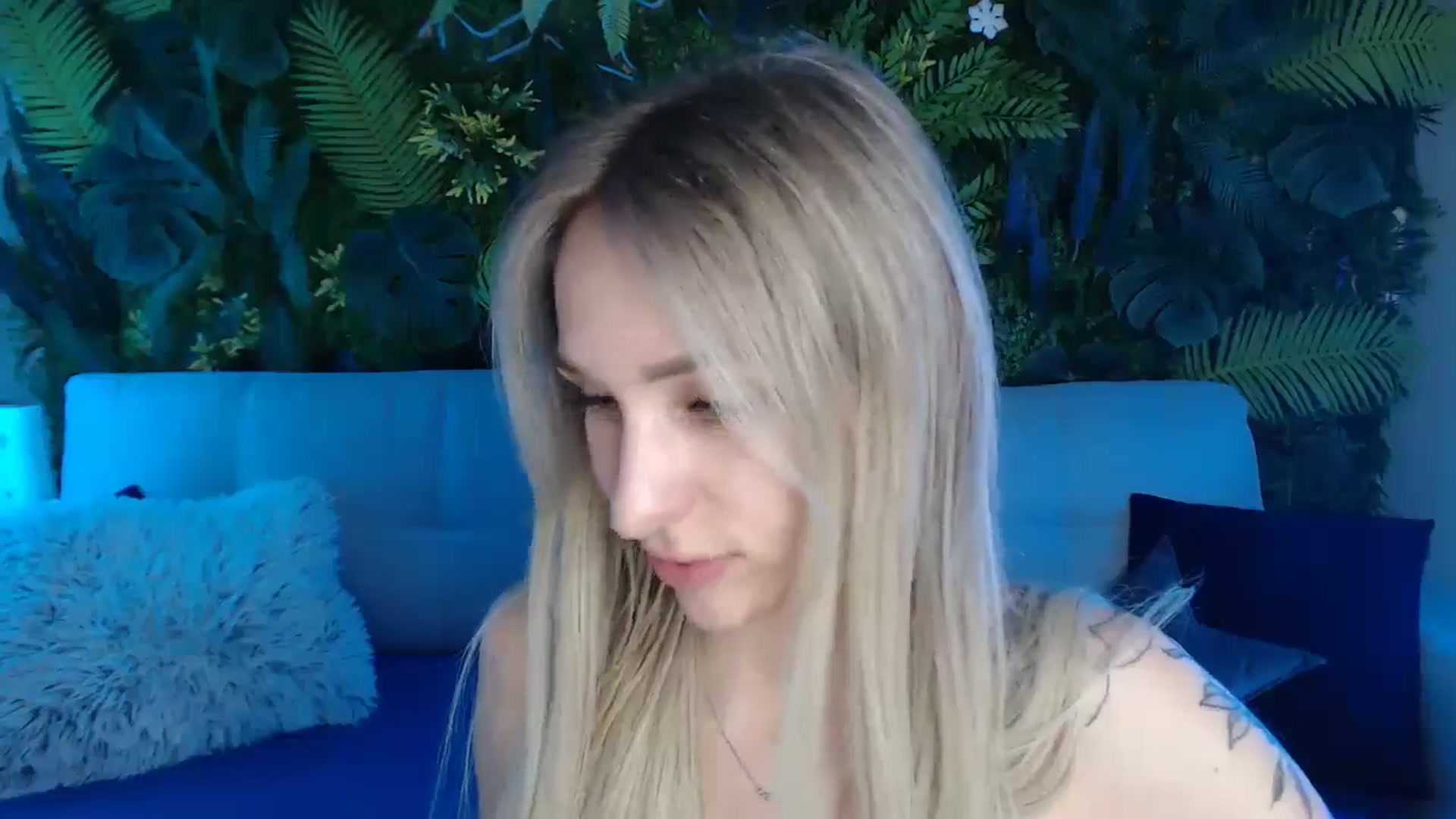 Gallery image thumbnail from Horny_Blond's myfreecams stream on, 05/12/2024, 11:07 image 14 of 20