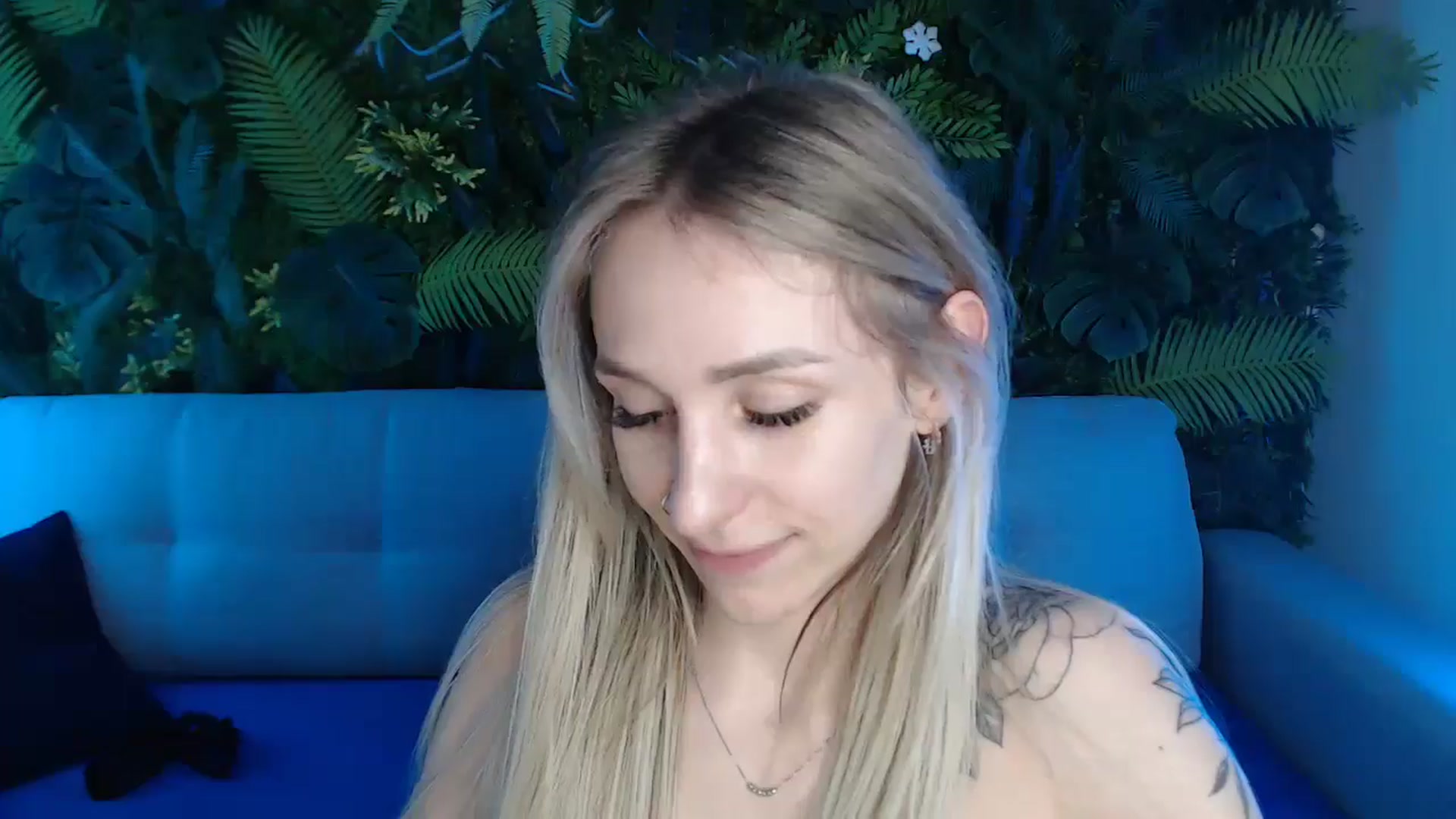 Gallery image thumbnail from Horny_Blond's myfreecams stream on, 05/12/2024, 12:04 image 3 of 20