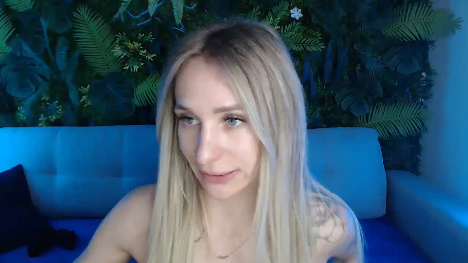 Gallery image thumbnail from Horny_Blond's myfreecams stream on, 05/12/2024, 12:04 image 2 of 20