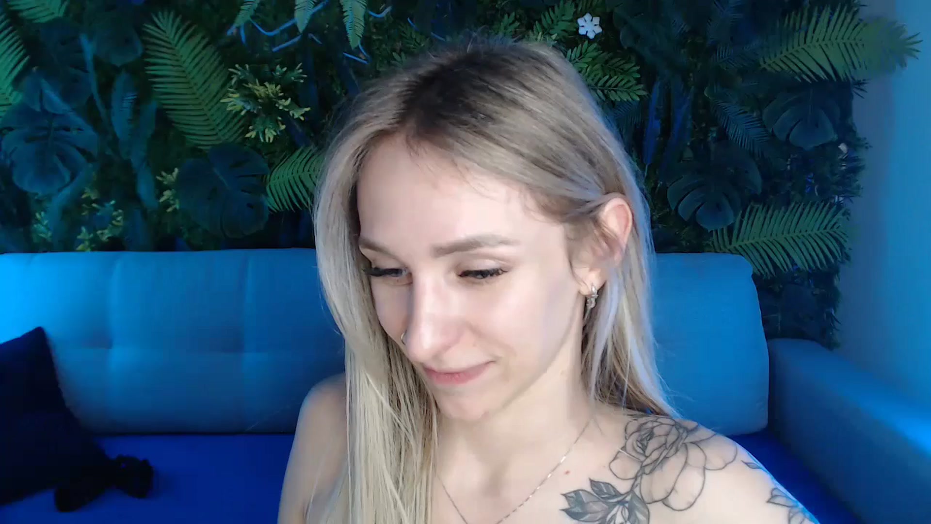 Gallery image thumbnail from Horny_Blond's myfreecams stream on, 05/12/2024, 12:04 image 7 of 20
