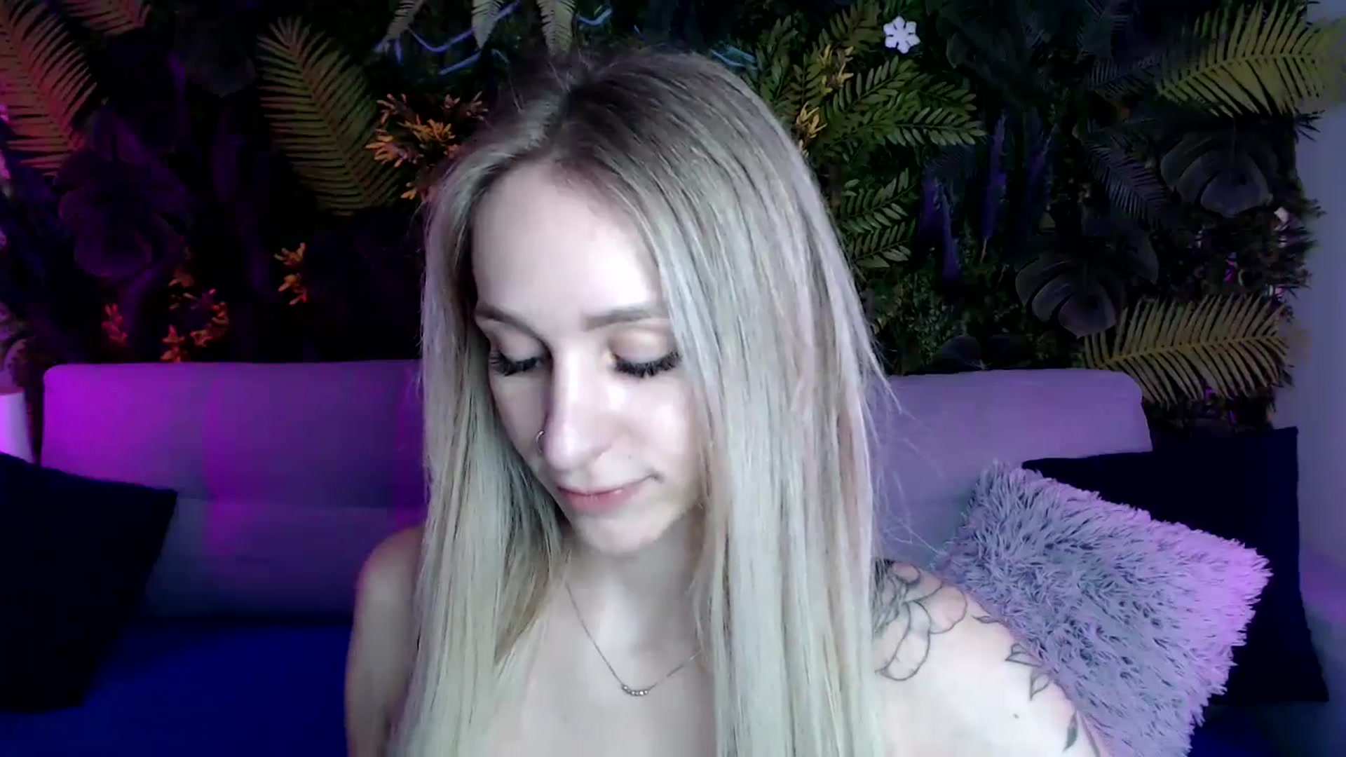 Gallery image thumbnail from Horny_Blond's myfreecams stream on, 05/14/2024, 08:32 image 2 of 20