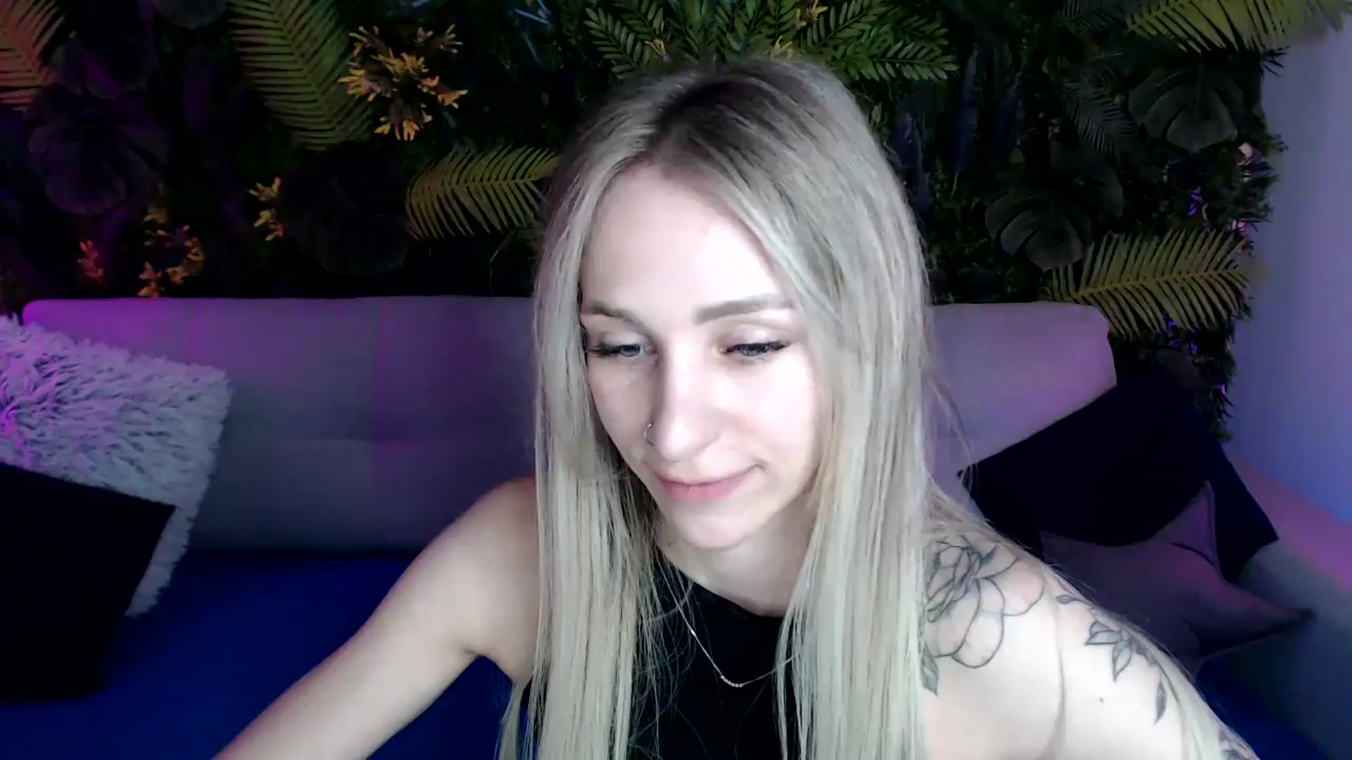 Gallery image thumbnail from Horny_Blond's myfreecams stream on, 05/17/2024, 09:41 image 3 of 20