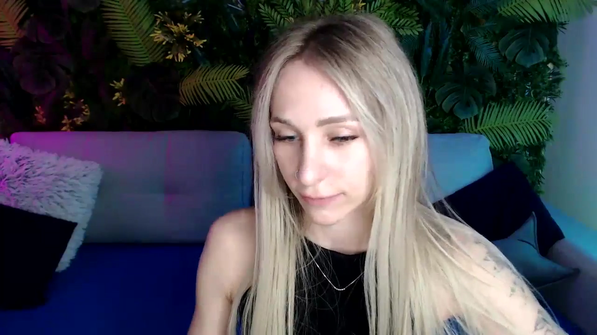 Gallery image thumbnail from Horny_Blond's myfreecams stream on, 05/17/2024, 09:41 image 4 of 20