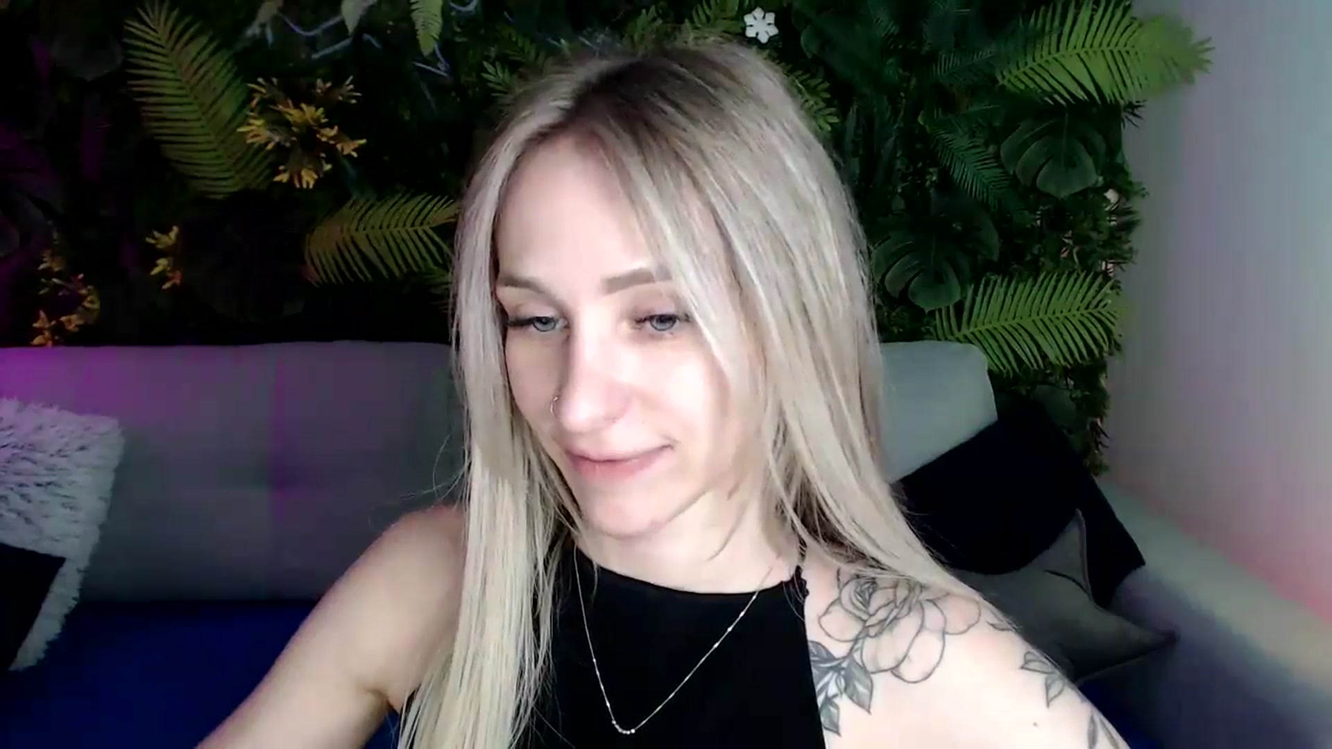 Gallery image thumbnail from Horny_Blond's myfreecams stream on, 05/17/2024, 10:23 image 5 of 20