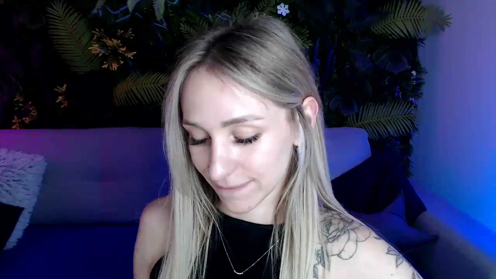 Gallery image thumbnail from Horny_Blond's myfreecams stream on, 05/17/2024, 10:23 image 12 of 20