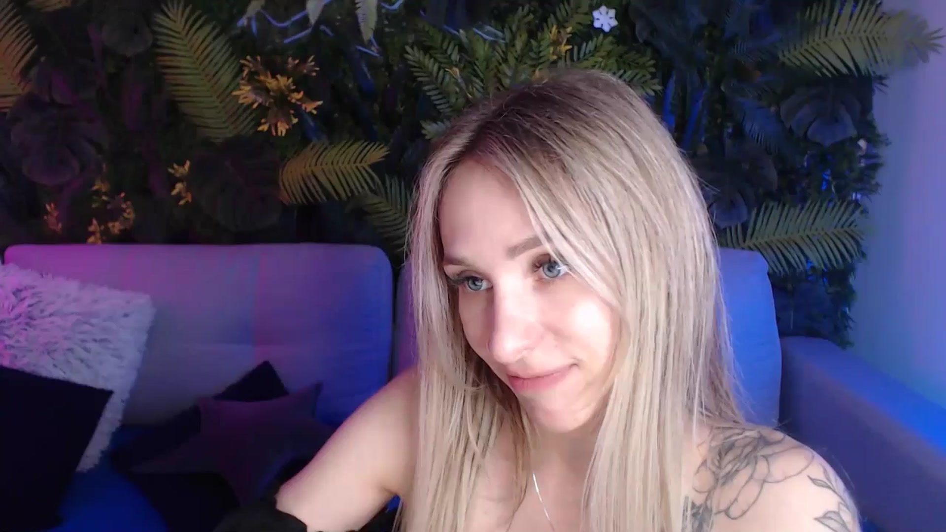 Gallery image thumbnail from Horny_Blond's myfreecams stream on, 05/18/2024, 11:03 image 3 of 20