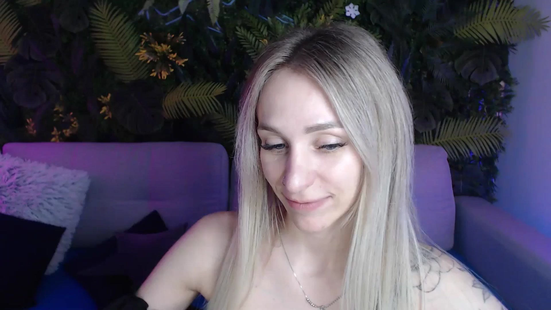 Gallery image thumbnail from Horny_Blond's myfreecams stream on, 05/18/2024, 11:03 image 4 of 20