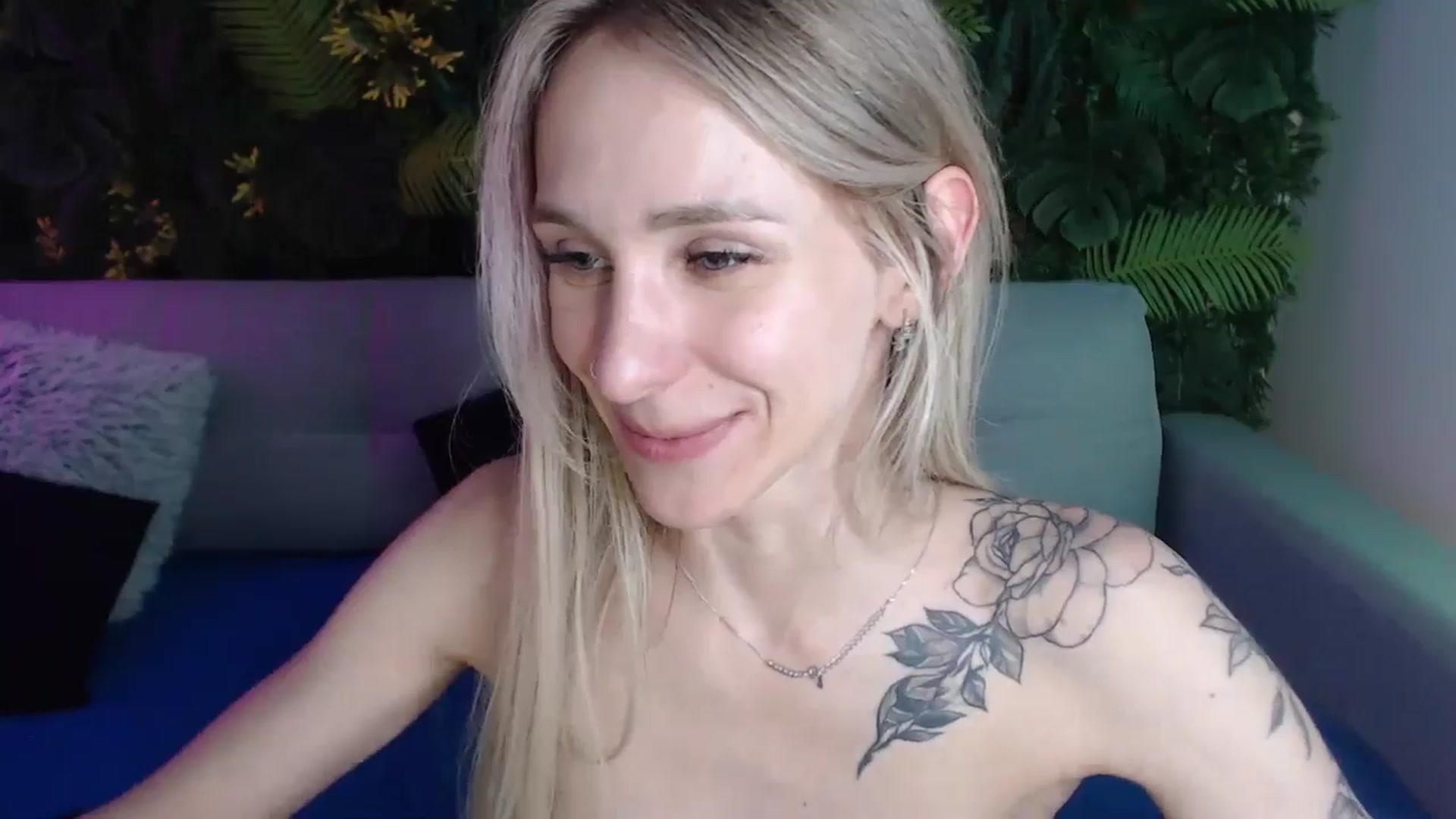 Gallery image thumbnail from Horny_Blond's myfreecams stream on, 05/18/2024, 12:09 image 14 of 20