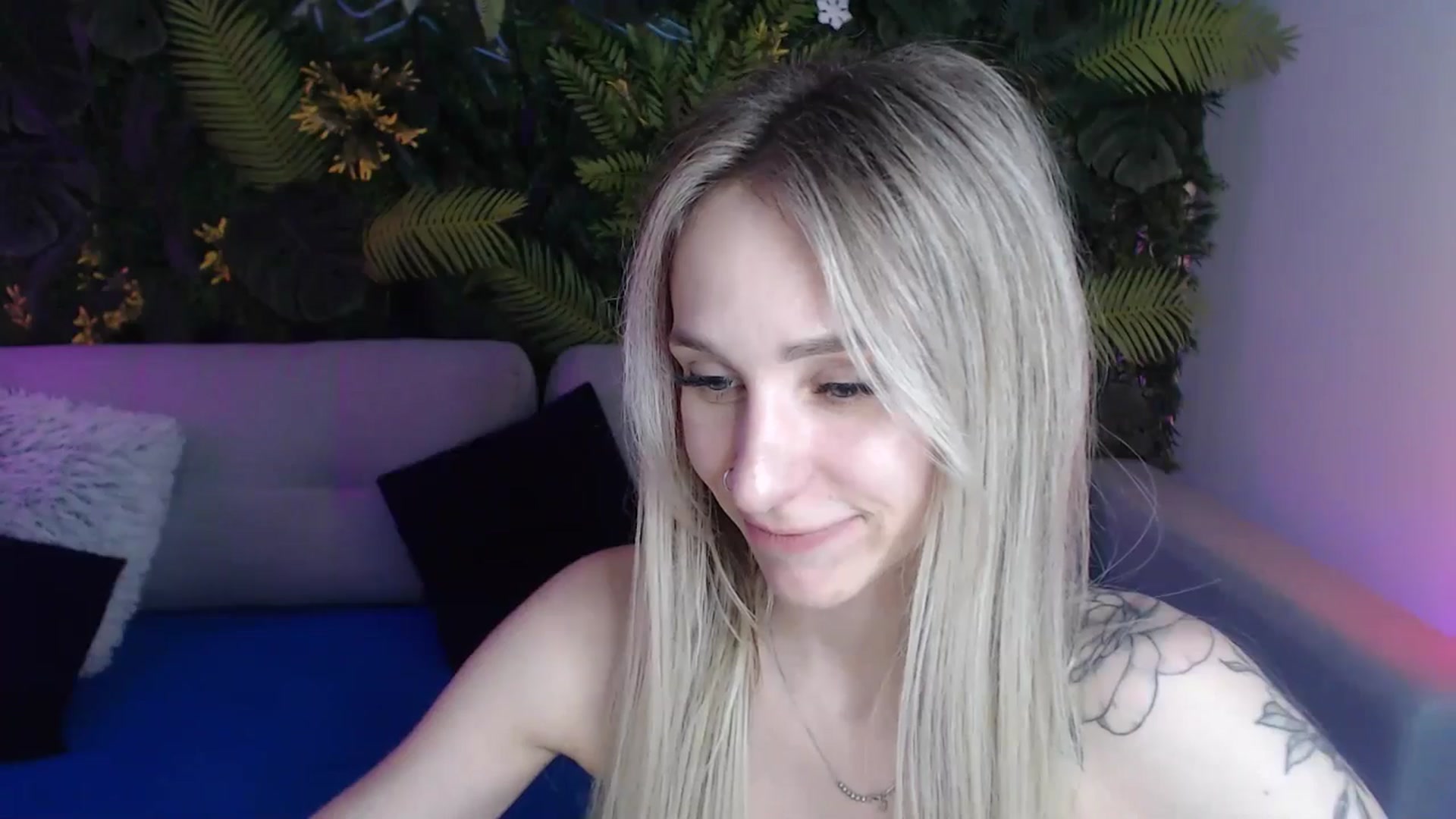 Gallery image thumbnail from Horny_Blond's myfreecams stream on, 05/18/2024, 12:09 image 9 of 20