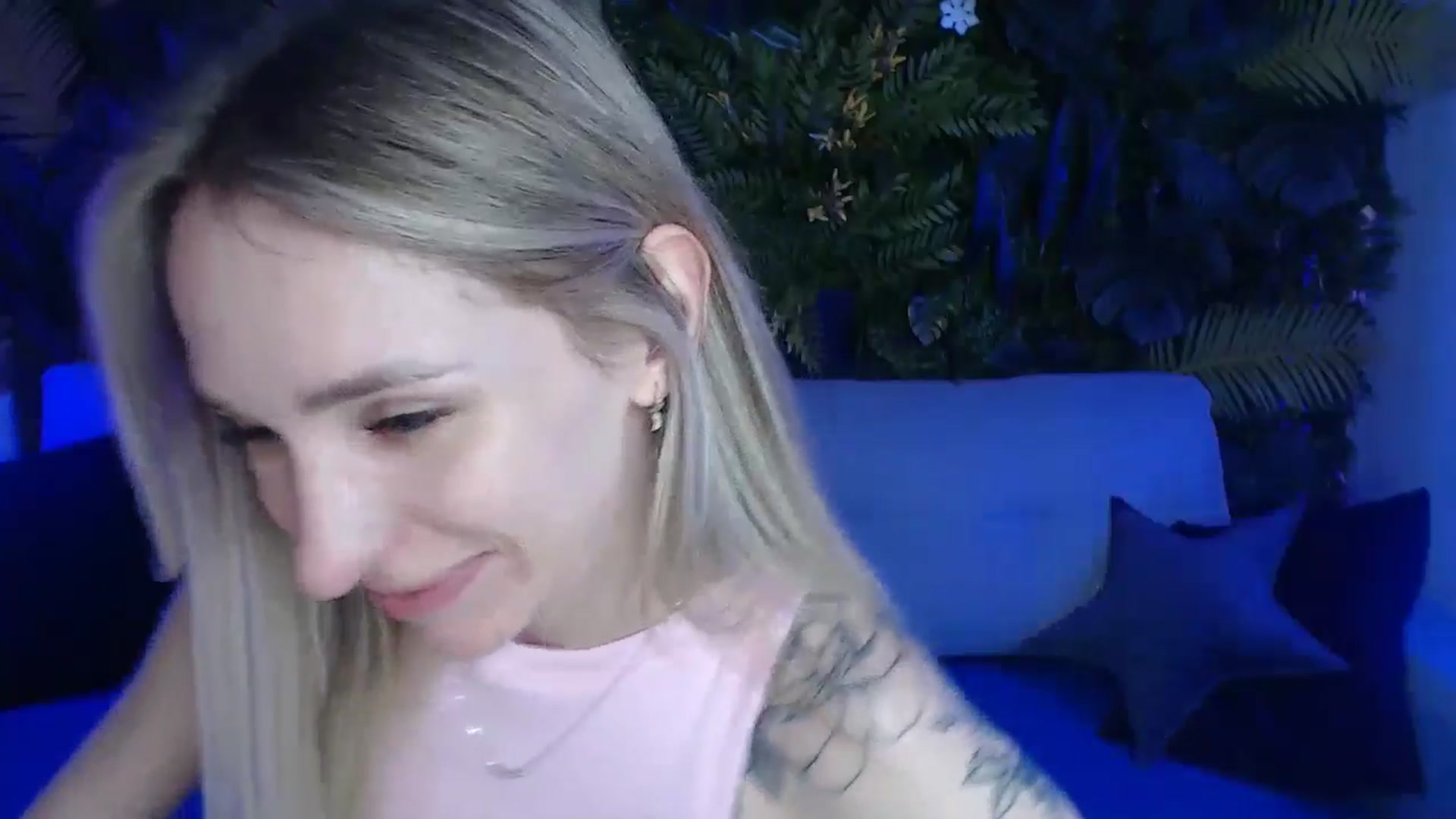 Gallery image thumbnail from Horny_Blond's myfreecams stream on, 05/19/2024, 09:19 image 19 of 20