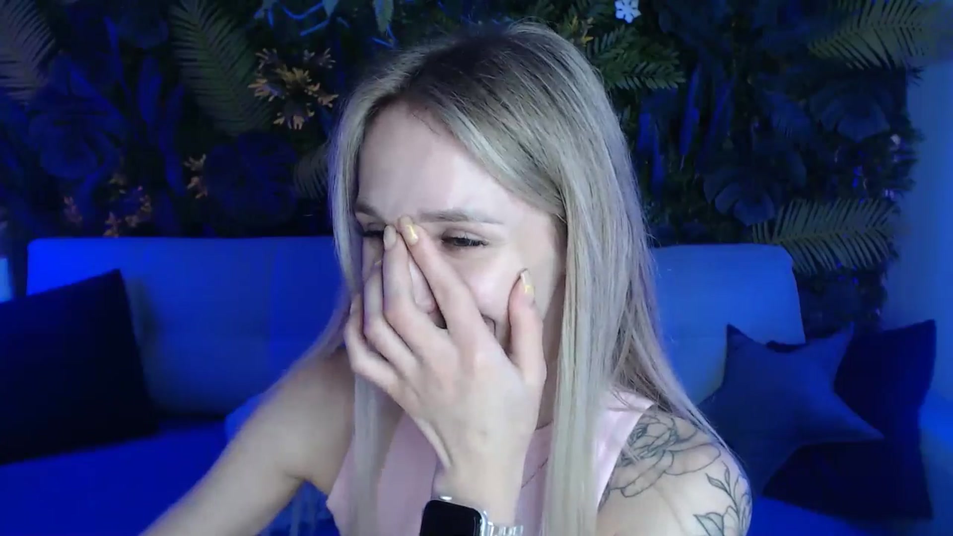 Gallery image thumbnail from Horny_Blond's myfreecams stream on, 05/19/2024, 09:19 image 6 of 20