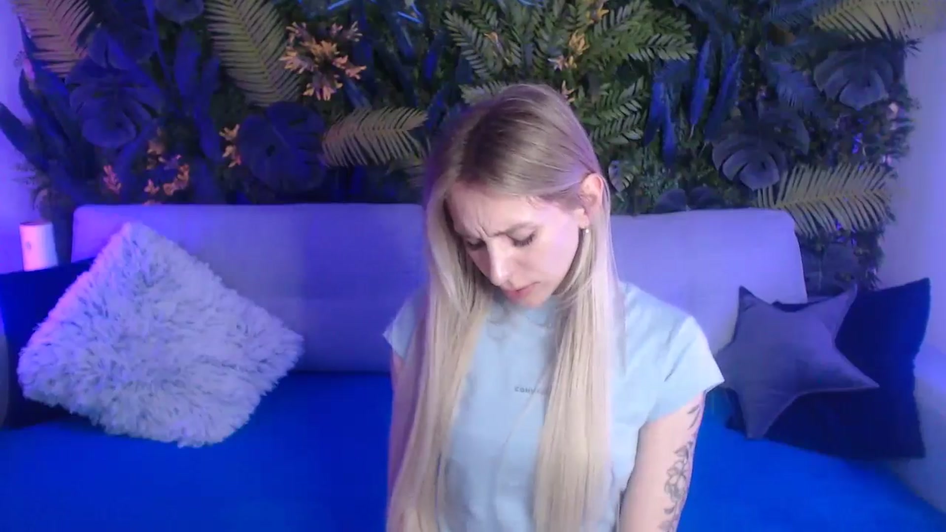 Gallery image thumbnail from Horny_Blond's myfreecams stream on, 05/24/2024, 08:41 image 8 of 20