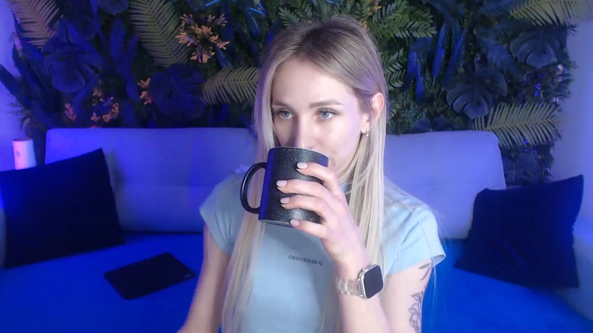 Gallery image thumbnail from Horny_Blond's myfreecams stream on, 05/24/2024, 08:41 image 19 of 20