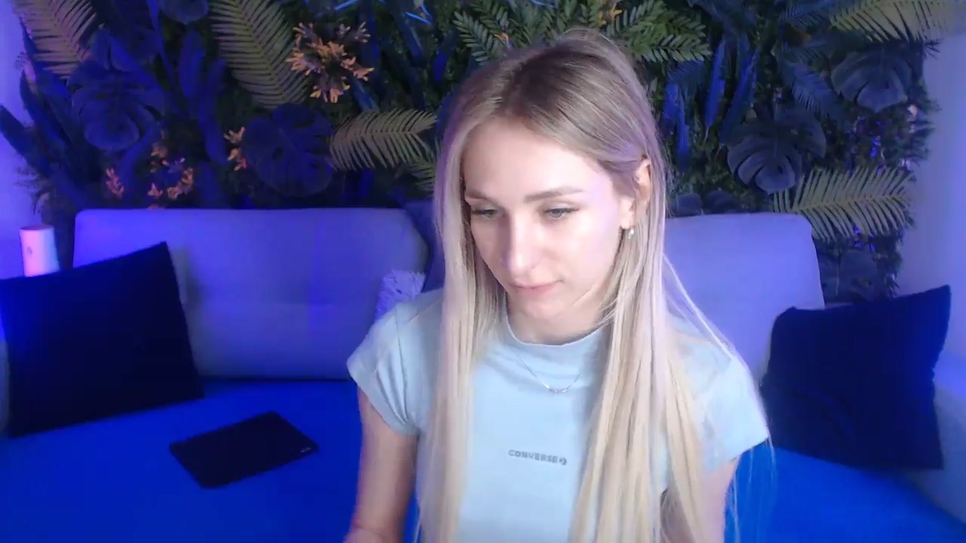 Gallery image thumbnail from Horny_Blond's myfreecams stream on, 05/24/2024, 08:41 image 18 of 20