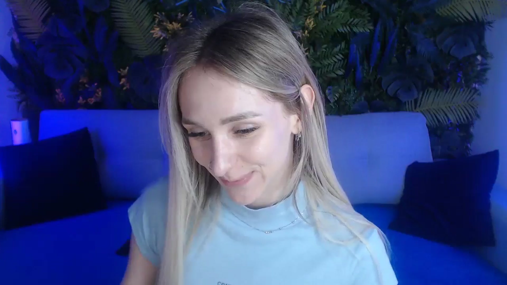 Gallery image thumbnail from Horny_Blond's myfreecams stream on, 05/24/2024, 09:26 image 17 of 20