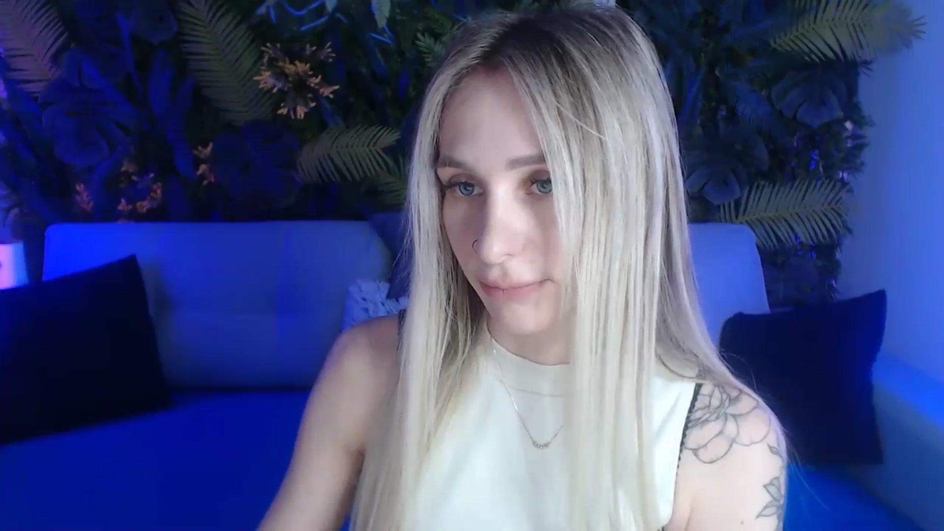 Gallery image thumbnail from Horny_Blond's myfreecams stream on, 05/25/2024, 08:45 image 7 of 20