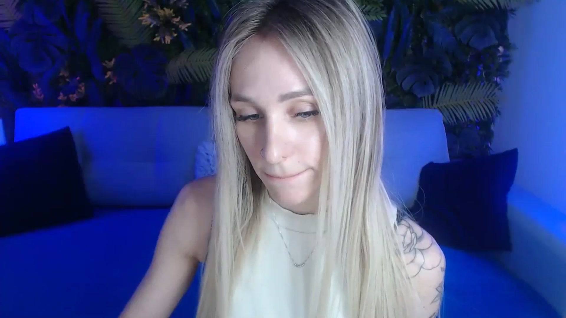 Gallery image thumbnail from Horny_Blond's myfreecams stream on, 05/25/2024, 09:57 image 2 of 20