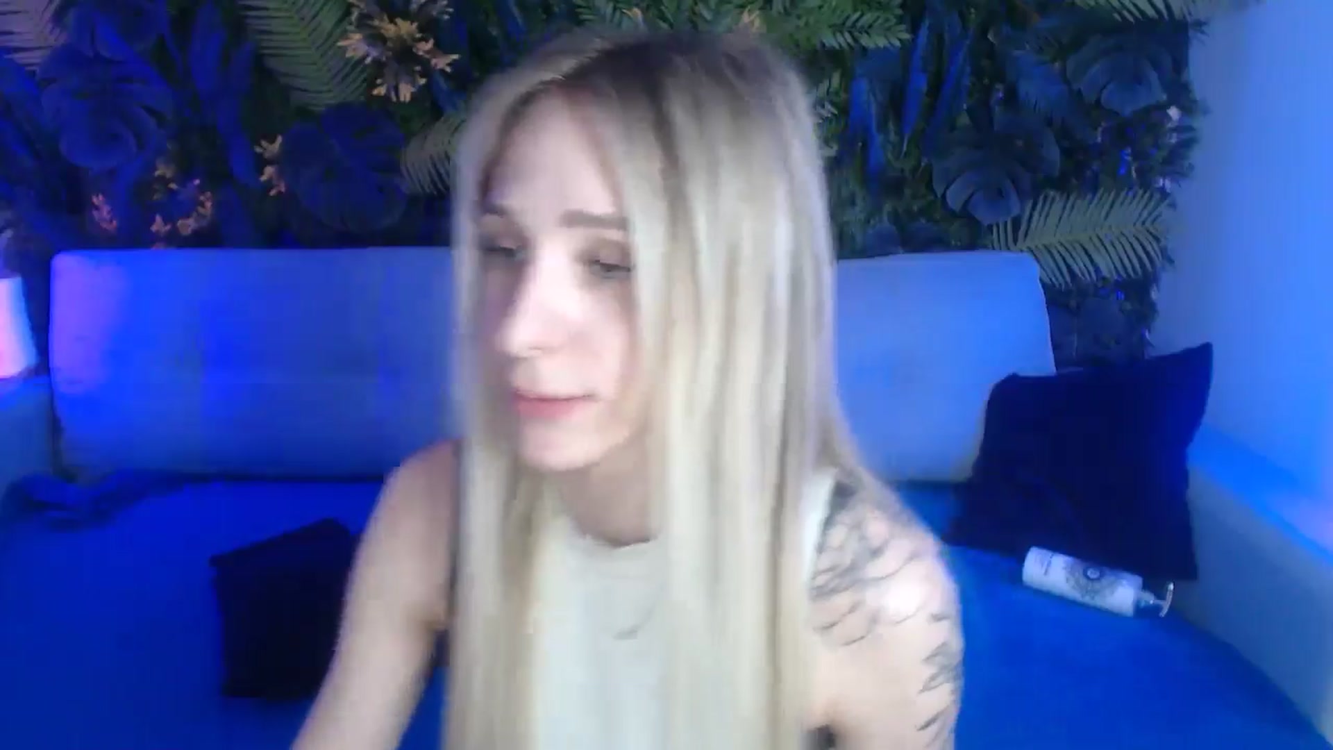 Gallery image thumbnail from Horny_Blond's myfreecams stream on, 05/25/2024, 11:47 image 11 of 20