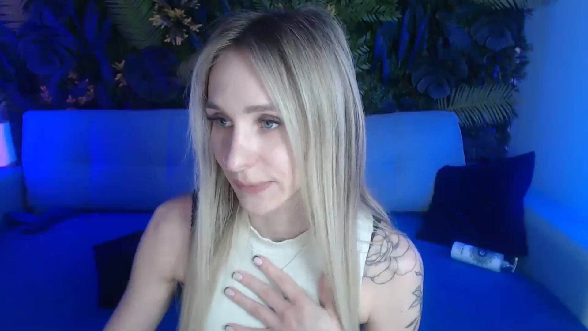 Gallery image thumbnail from Horny_Blond's myfreecams stream on, 05/25/2024, 11:47 image 6 of 20
