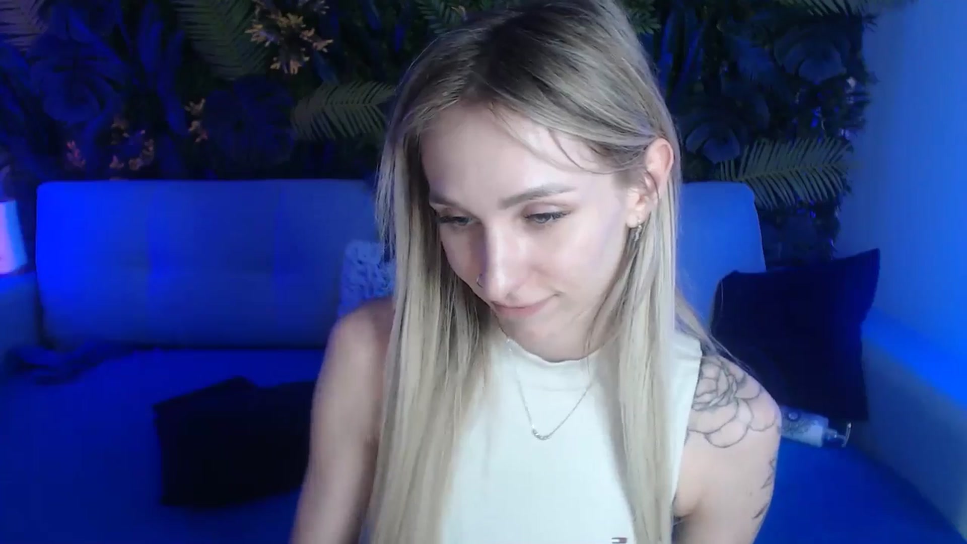 Gallery image thumbnail from Horny_Blond's myfreecams stream on, 05/25/2024, 11:47 image 8 of 20