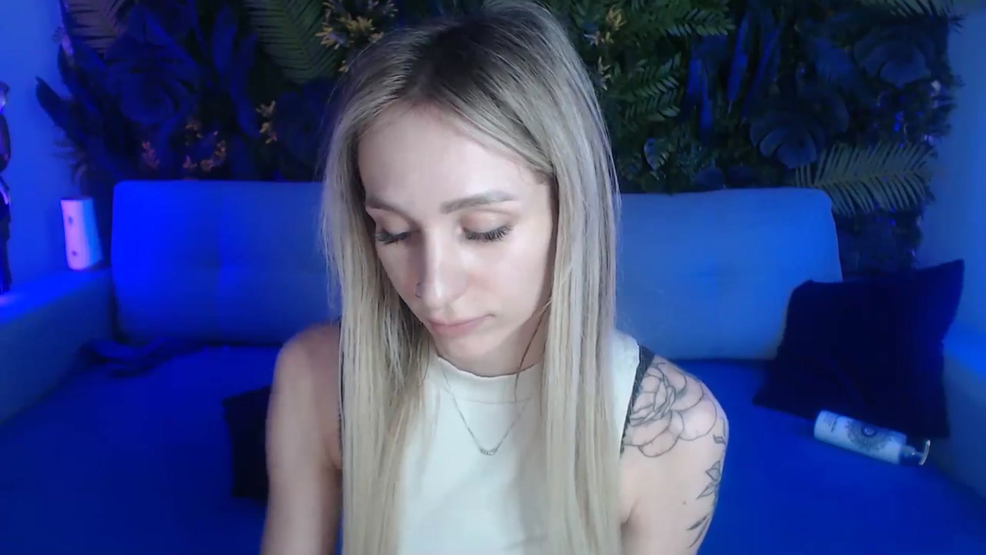 Gallery image thumbnail from Horny_Blond's myfreecams stream on, 05/25/2024, 11:47 image 3 of 20