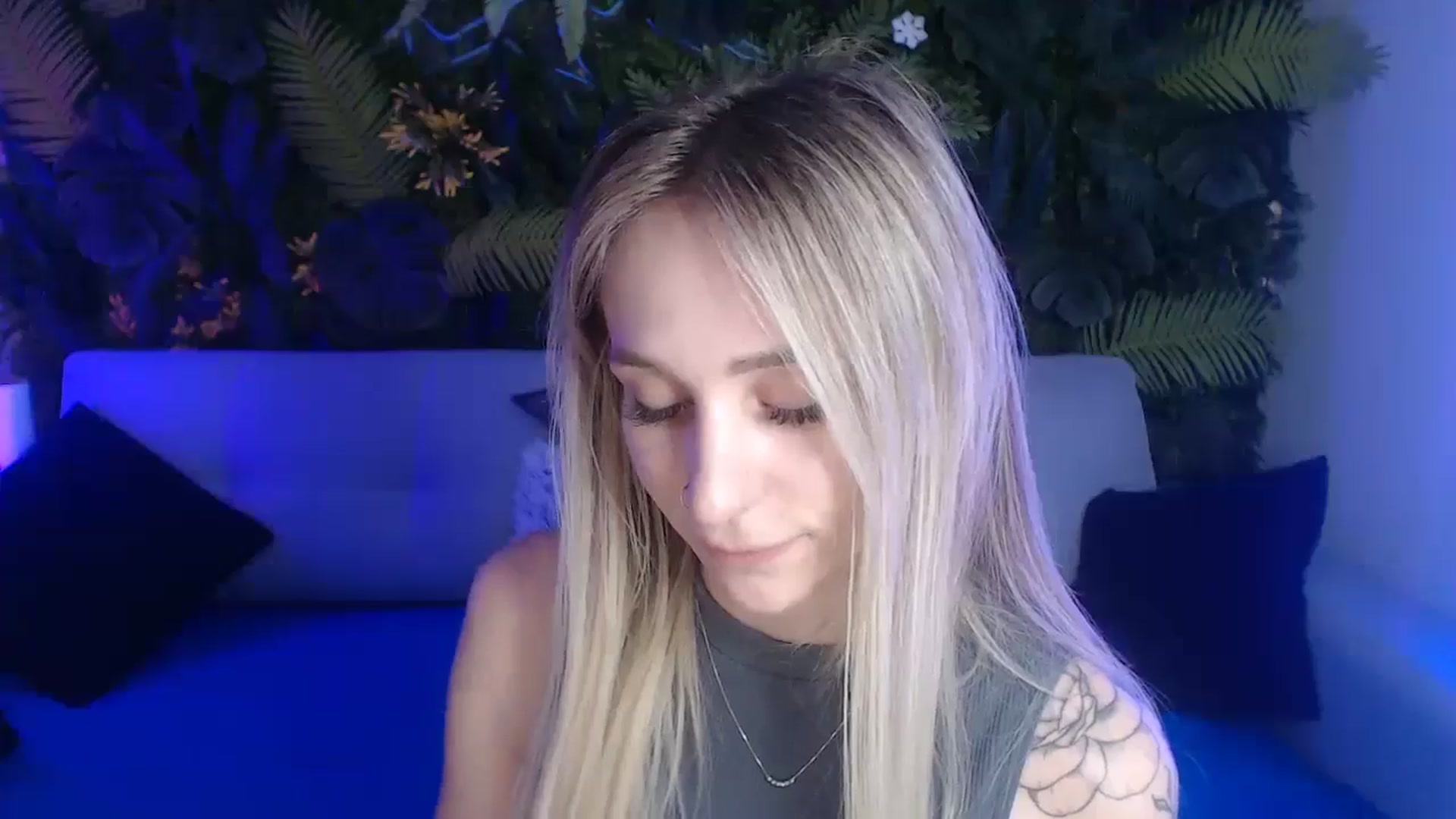 Gallery image thumbnail from Horny_Blond's myfreecams stream on, 05/26/2024, 08:52 image 5 of 20