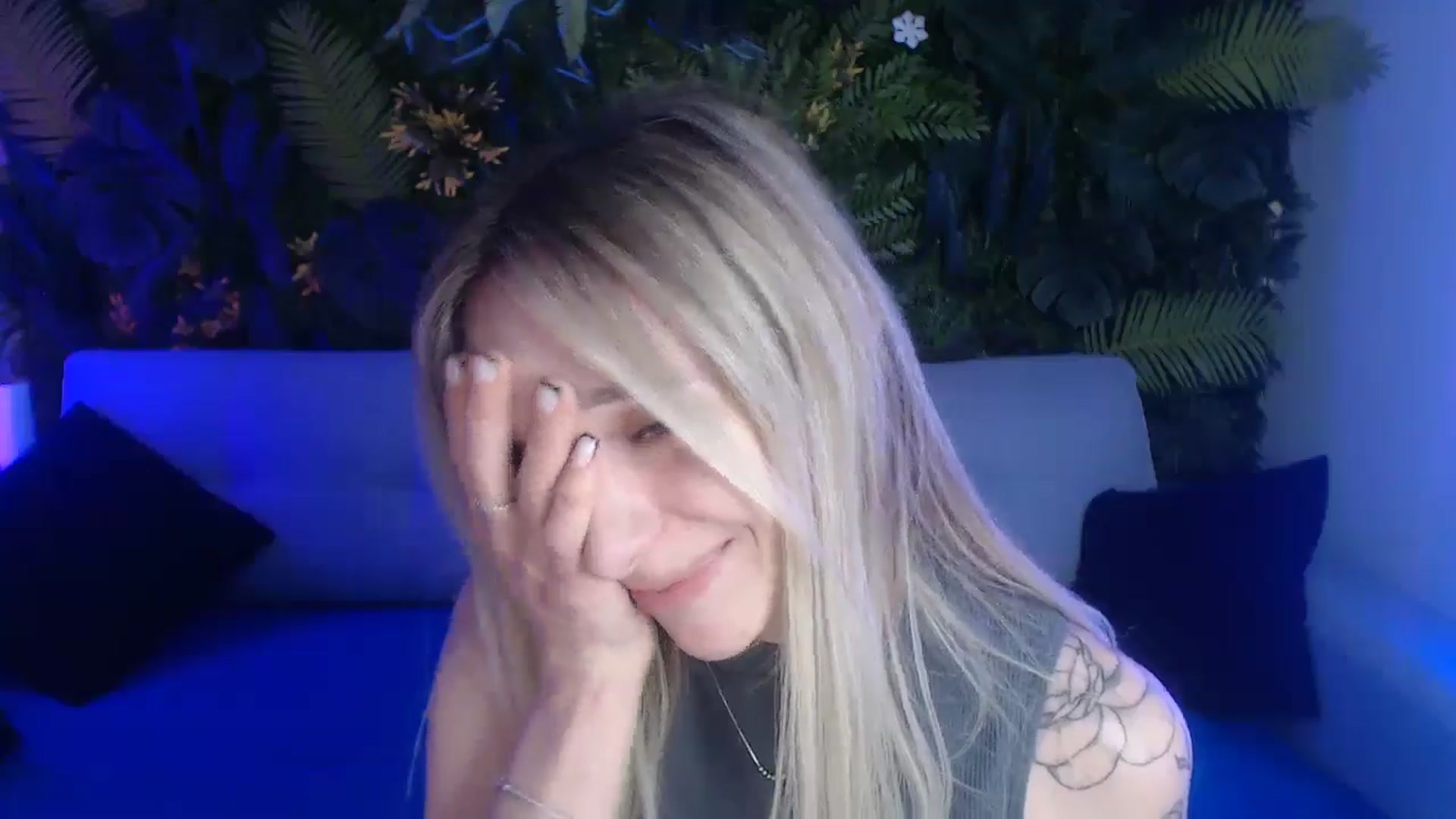 Gallery image thumbnail from Horny_Blond's myfreecams stream on, 05/26/2024, 08:52 image 15 of 20