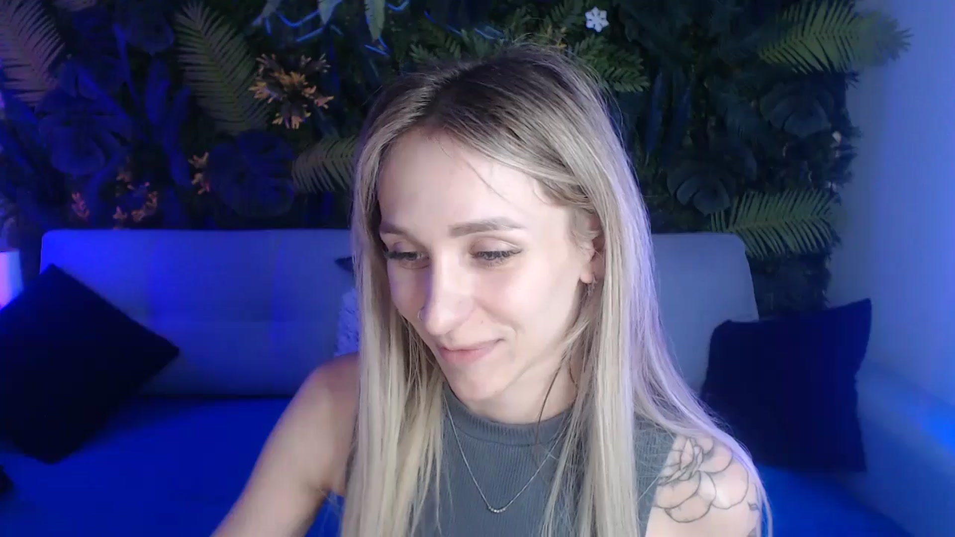 Gallery image thumbnail from Horny_Blond's myfreecams stream on, 05/26/2024, 08:52 image 9 of 20