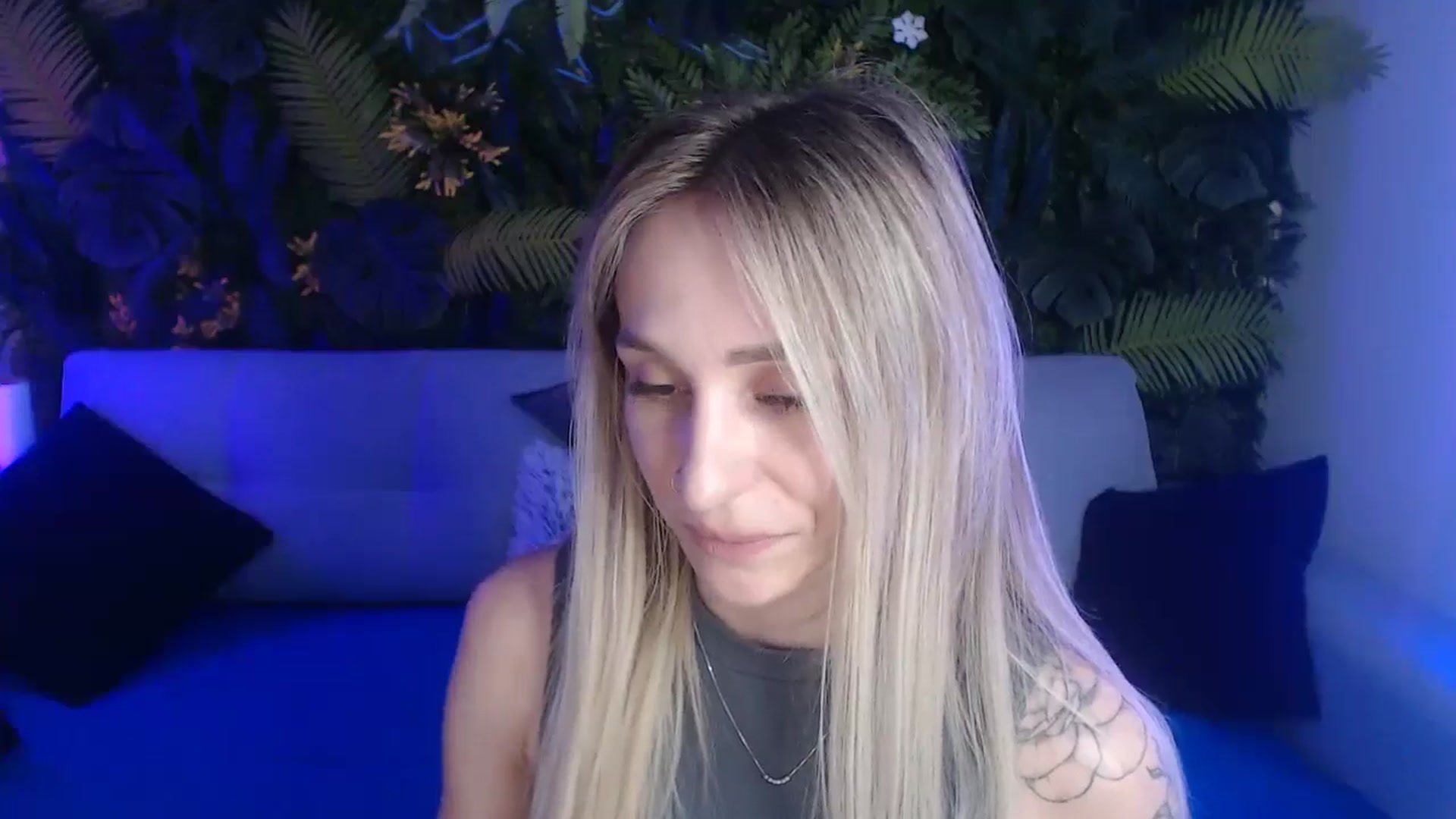 Gallery image thumbnail from Horny_Blond's myfreecams stream on, 05/26/2024, 08:52 image 7 of 20