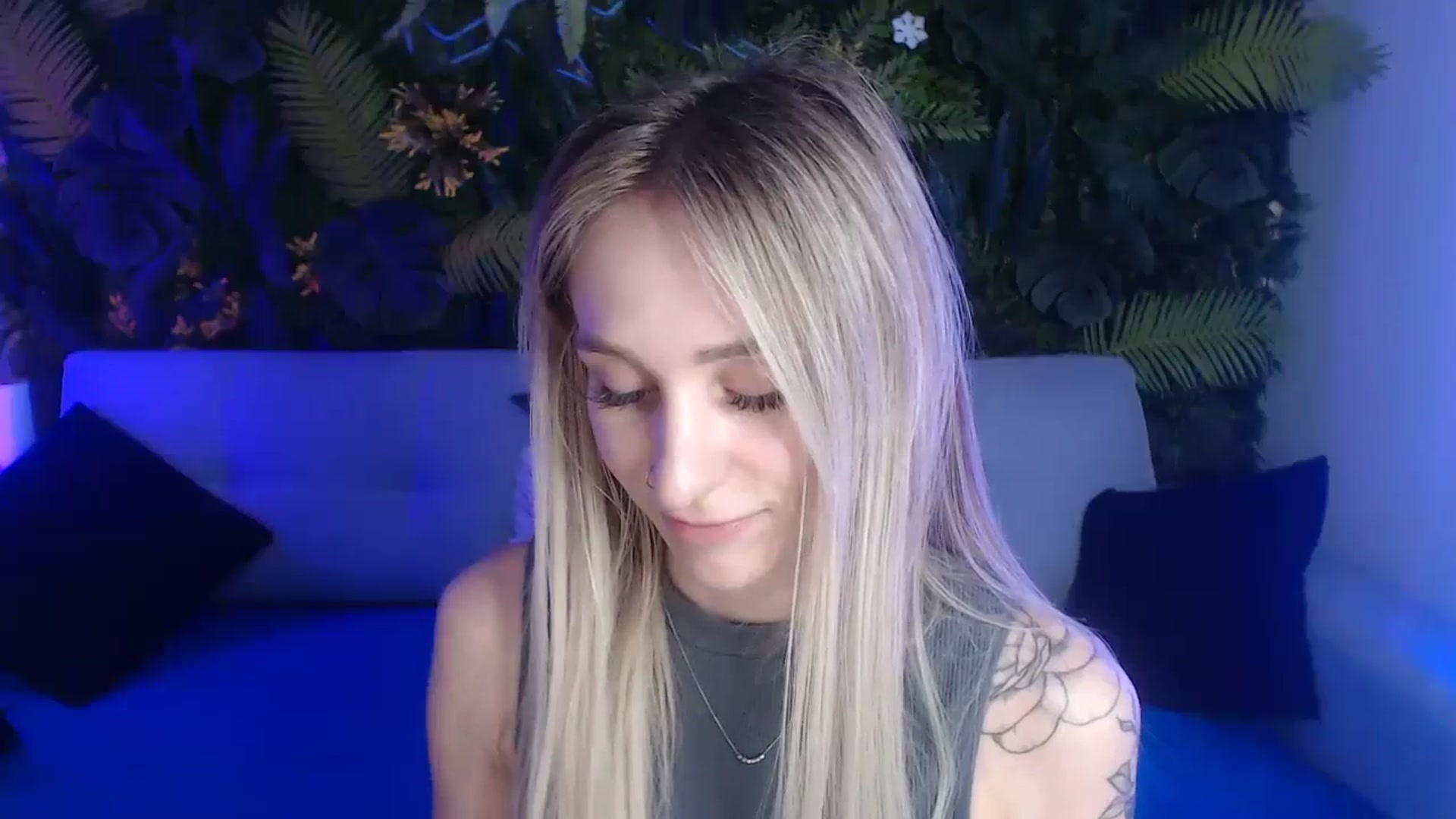 Gallery image thumbnail from Horny_Blond's myfreecams stream on, 05/26/2024, 08:52 image 4 of 20