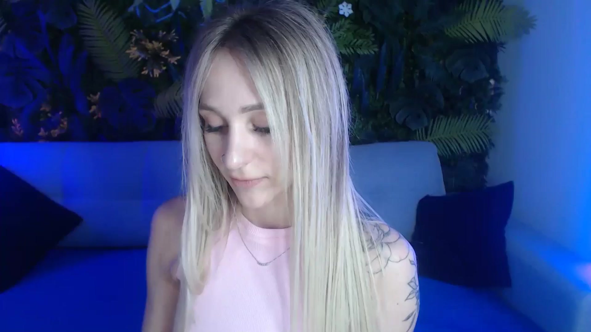 Gallery image thumbnail from Horny_Blond's myfreecams stream on, 05/27/2024, 10:26 image 1 of 20