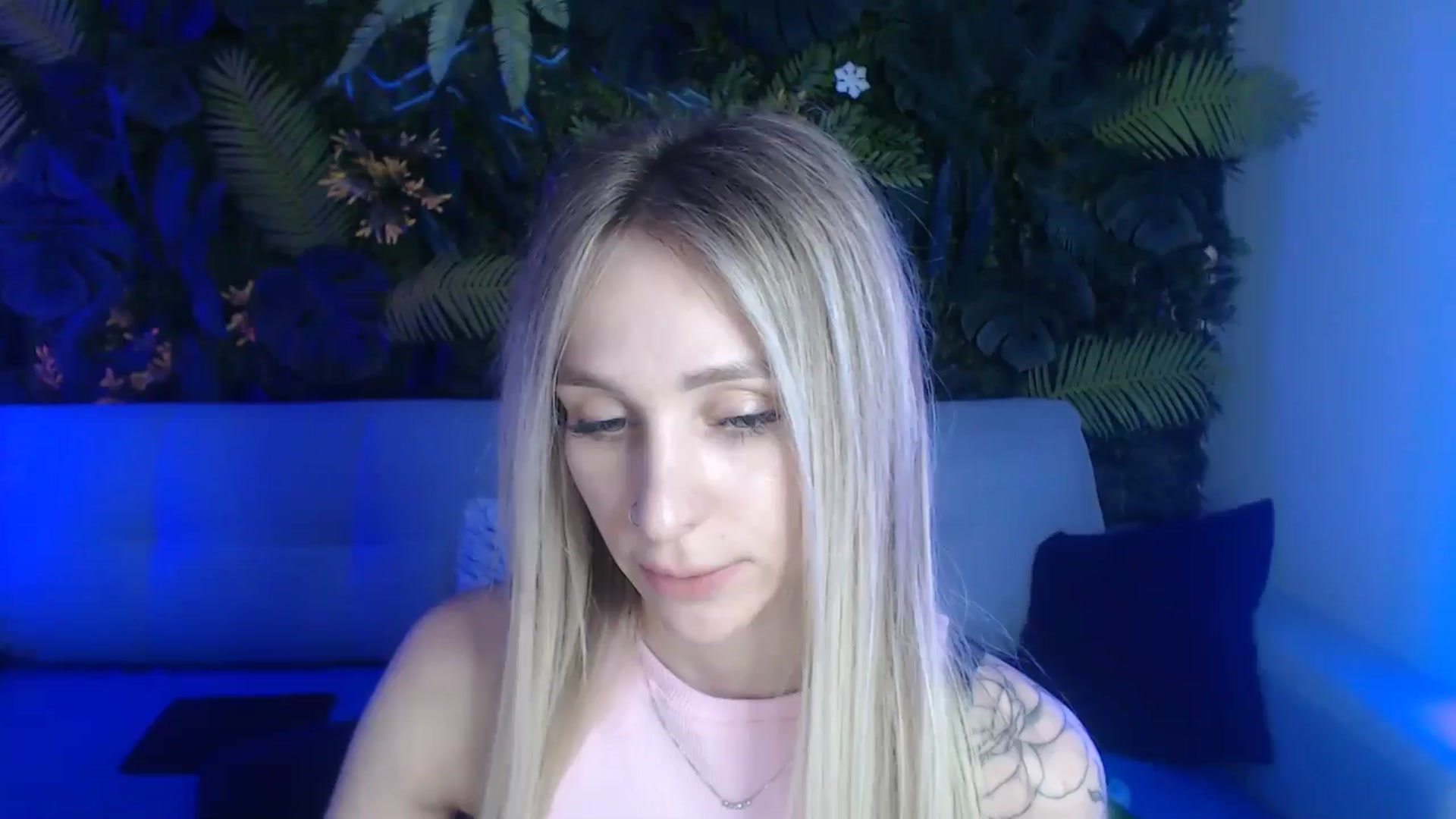 Gallery image thumbnail from Horny_Blond's myfreecams stream on, 05/27/2024, 11:03 image 1 of 20